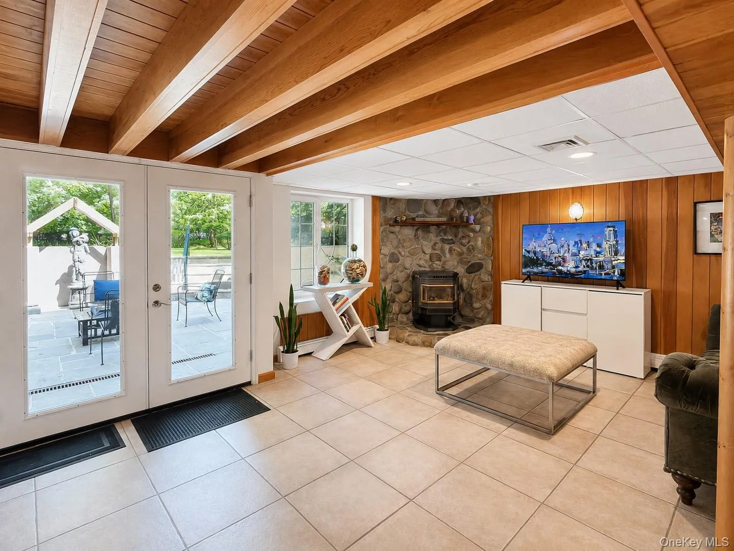 1846 Muttontown Road, Oyster Bay, NY, 5 Bedrooms Bedrooms, 14 Rooms Rooms,4 BathroomsBathrooms,Residential,For Rent,Muttontown,0,1036241 1846 Muttontown Road, Oyster Bay, NY, 5 Bedrooms Bedrooms, 14 Rooms Rooms,4 BathroomsBathrooms,Residential,For Rent,Muttontown,0,1036241