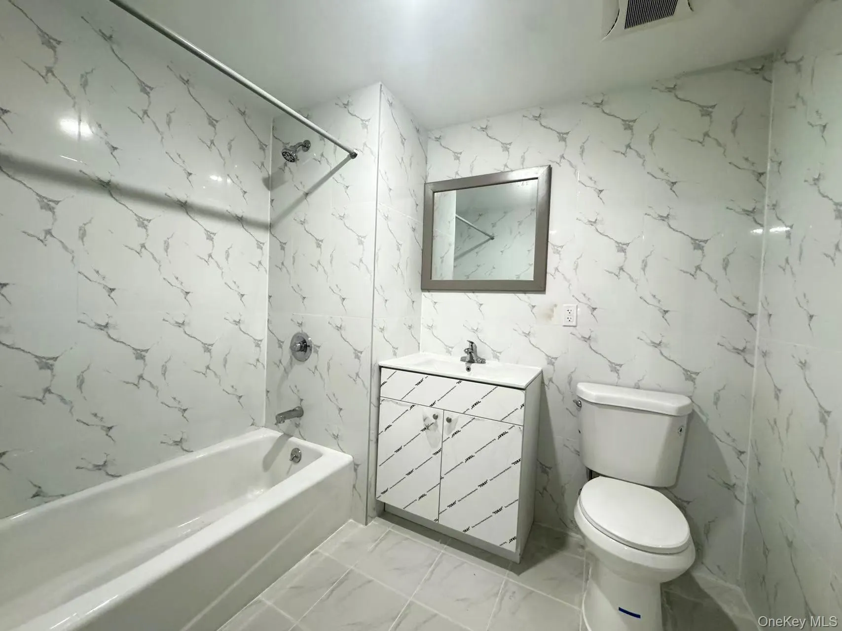 70-40 45th Avenue, New York, NY, 2 Bedrooms Bedrooms, 5 Rooms Rooms,2 BathroomsBathrooms,Residential Lease,For Rent,45th Avenue,0,1036242 70-40 45th Avenue, New York, NY, 2 Bedrooms Bedrooms, 5 Rooms Rooms,2 BathroomsBathrooms,Residential Lease,For Rent,45th Avenue,0,1036242