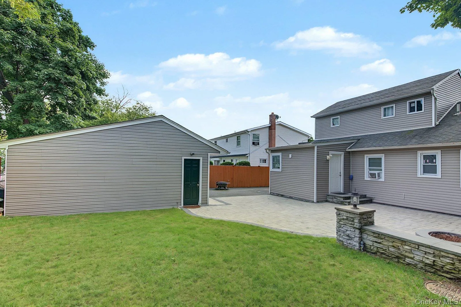 95 Booker Avenue, Babylon, NY, 5 Bedrooms Bedrooms, 10 Rooms Rooms,3 BathroomsBathrooms,Residential,For Rent,Booker,0,1036248 95 Booker Avenue, Babylon, NY, 5 Bedrooms Bedrooms, 10 Rooms Rooms,3 BathroomsBathrooms,Residential,For Rent,Booker,0,1036248