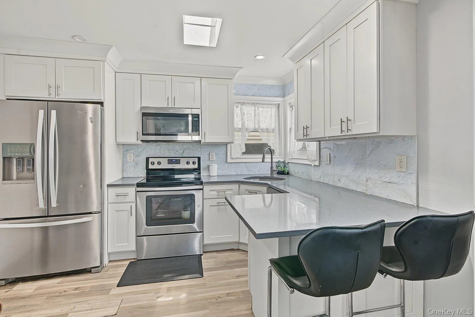 95 Booker Avenue, Babylon, NY, 5 Bedrooms Bedrooms, 10 Rooms Rooms,3 BathroomsBathrooms,Residential,For Rent,Booker,0,1036248 95 Booker Avenue, Babylon, NY, 5 Bedrooms Bedrooms, 10 Rooms Rooms,3 BathroomsBathrooms,Residential,For Rent,Booker,0,1036248