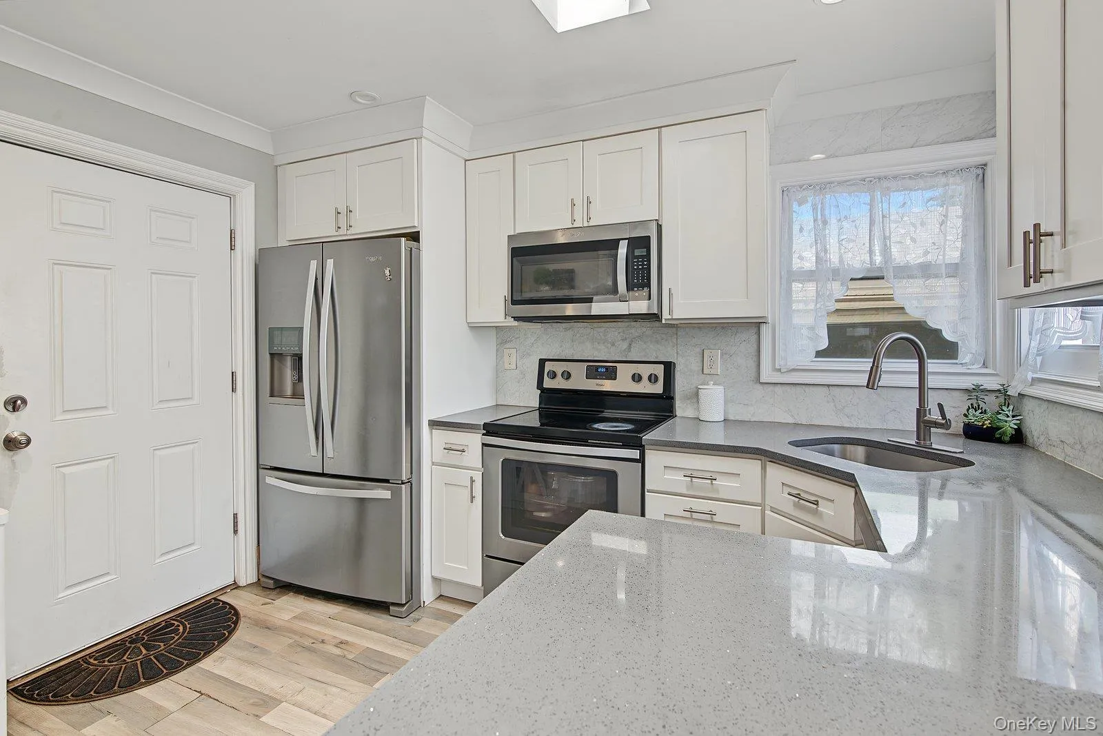95 Booker Avenue, Babylon, NY, 5 Bedrooms Bedrooms, 10 Rooms Rooms,3 BathroomsBathrooms,Residential,For Rent,Booker,0,1036248 95 Booker Avenue, Babylon, NY, 5 Bedrooms Bedrooms, 10 Rooms Rooms,3 BathroomsBathrooms,Residential,For Rent,Booker,0,1036248