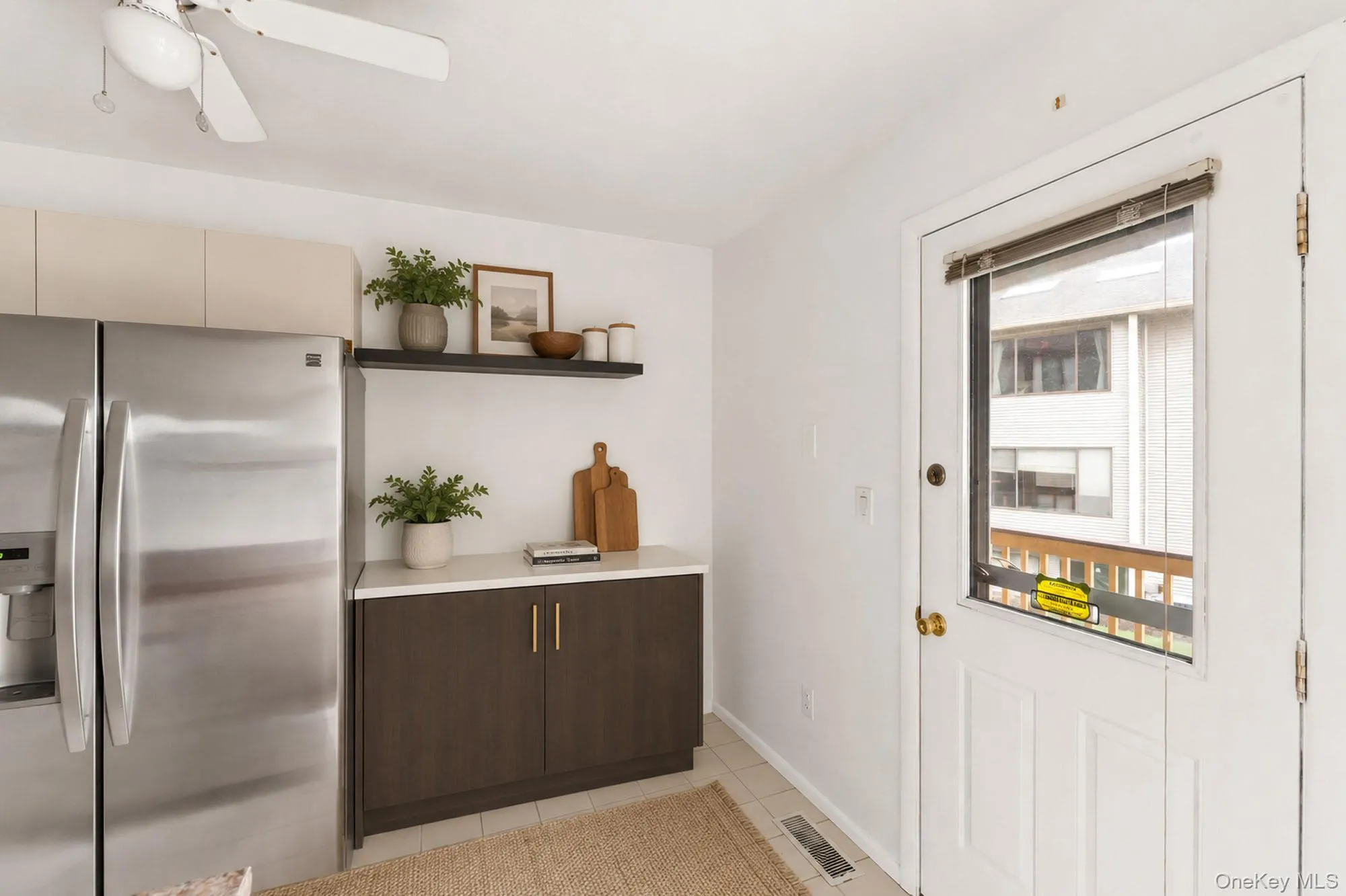 5 Kings Court, Clarkstown, NY, 1 Bedroom Bedrooms, 4 Rooms Rooms,1 BathroomBathrooms,Residential,For Rent,Kings,0,1036249 5 Kings Court, Clarkstown, NY, 1 Bedroom Bedrooms, 4 Rooms Rooms,1 BathroomBathrooms,Residential,For Rent,Kings,0,1036249