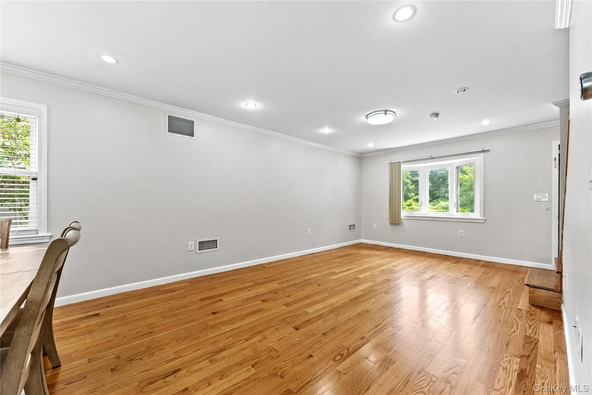 164-31 Underhill Avenue, New York, NY, 4 Bedrooms Bedrooms, 10 Rooms Rooms,3 BathroomsBathrooms,Residential Lease,For Rent,Underhill,0,1036250 164-31 Underhill Avenue, New York, NY, 4 Bedrooms Bedrooms, 10 Rooms Rooms,3 BathroomsBathrooms,Residential Lease,For Rent,Underhill,0,1036250