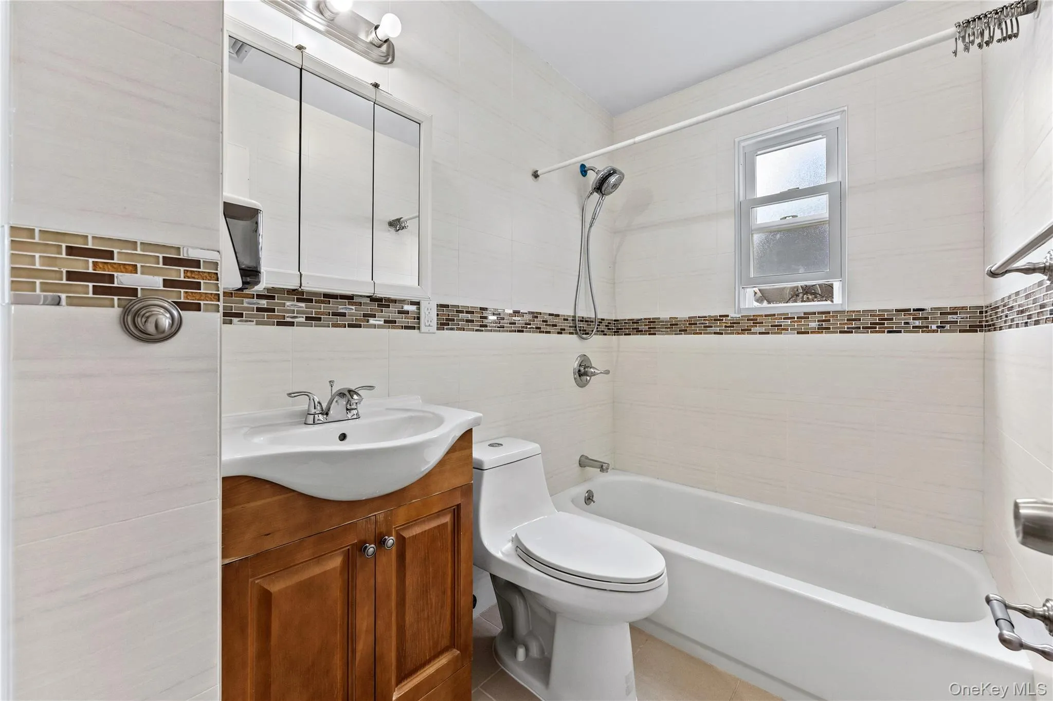 164-31 Underhill Avenue, New York, NY, 4 Bedrooms Bedrooms, 10 Rooms Rooms,3 BathroomsBathrooms,Residential Lease,For Rent,Underhill,0,1036250 164-31 Underhill Avenue, New York, NY, 4 Bedrooms Bedrooms, 10 Rooms Rooms,3 BathroomsBathrooms,Residential Lease,For Rent,Underhill,0,1036250