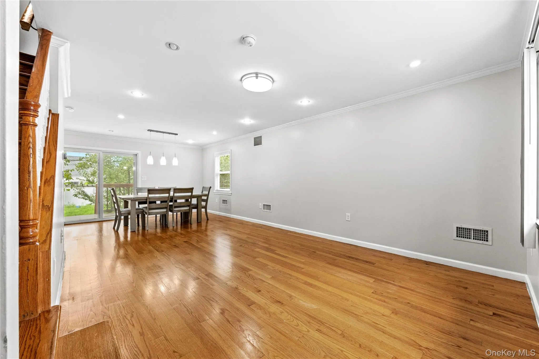 164-31 Underhill Avenue, New York, NY, 4 Bedrooms Bedrooms, 10 Rooms Rooms,3 BathroomsBathrooms,Residential Lease,For Rent,Underhill,0,1036250 164-31 Underhill Avenue, New York, NY, 4 Bedrooms Bedrooms, 10 Rooms Rooms,3 BathroomsBathrooms,Residential Lease,For Rent,Underhill,0,1036250