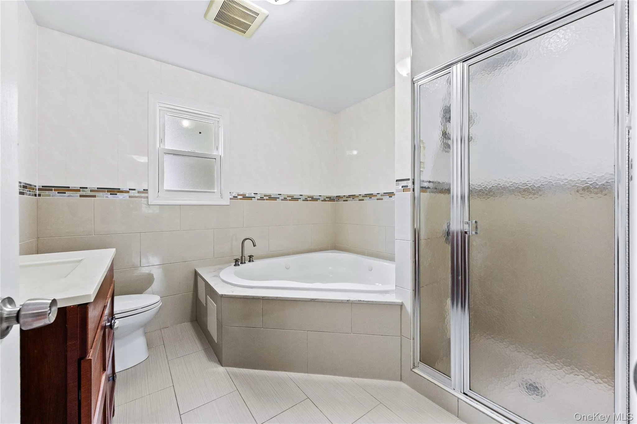 164-31 Underhill Avenue, New York, NY, 4 Bedrooms Bedrooms, 10 Rooms Rooms,3 BathroomsBathrooms,Residential Lease,For Rent,Underhill,0,1036250 164-31 Underhill Avenue, New York, NY, 4 Bedrooms Bedrooms, 10 Rooms Rooms,3 BathroomsBathrooms,Residential Lease,For Rent,Underhill,0,1036250