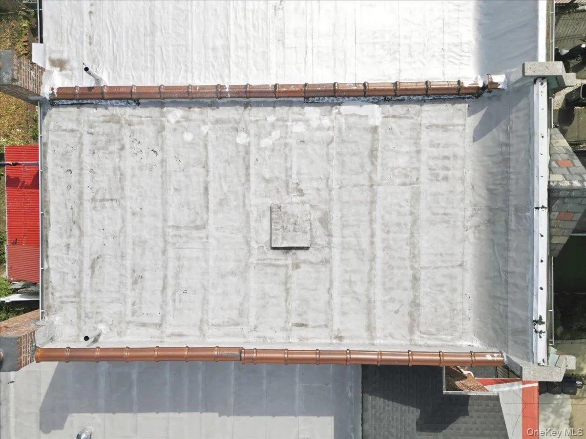937 Duncan Street, New York, NY, 3 Bedrooms Bedrooms, 6 Rooms Rooms,1 BathroomBathrooms,Residential,For Rent,Duncan,0,1036251 937 Duncan Street, New York, NY, 3 Bedrooms Bedrooms, 6 Rooms Rooms,1 BathroomBathrooms,Residential,For Rent,Duncan,0,1036251
