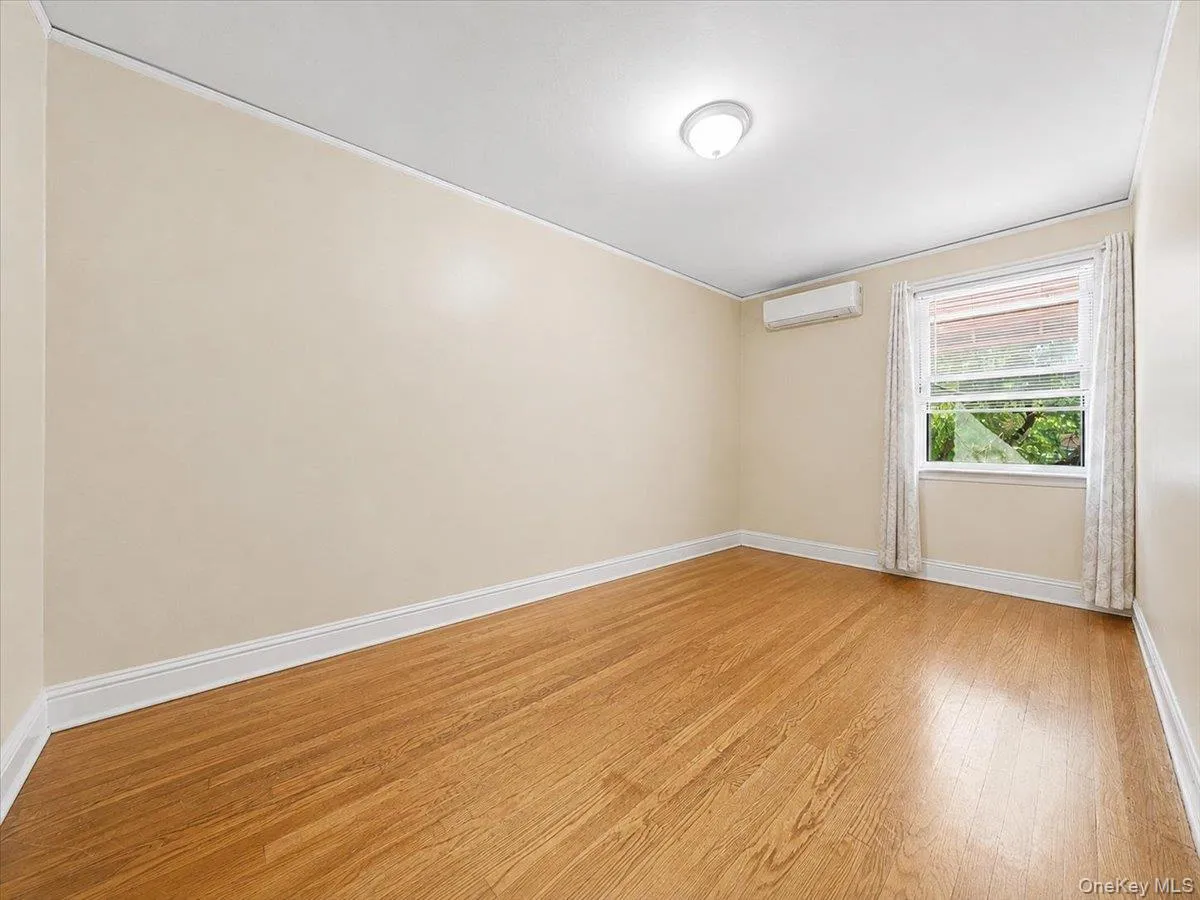 937 Duncan Street, New York, NY, 3 Bedrooms Bedrooms, 6 Rooms Rooms,1 BathroomBathrooms,Residential,For Rent,Duncan,0,1036251 937 Duncan Street, New York, NY, 3 Bedrooms Bedrooms, 6 Rooms Rooms,1 BathroomBathrooms,Residential,For Rent,Duncan,0,1036251
