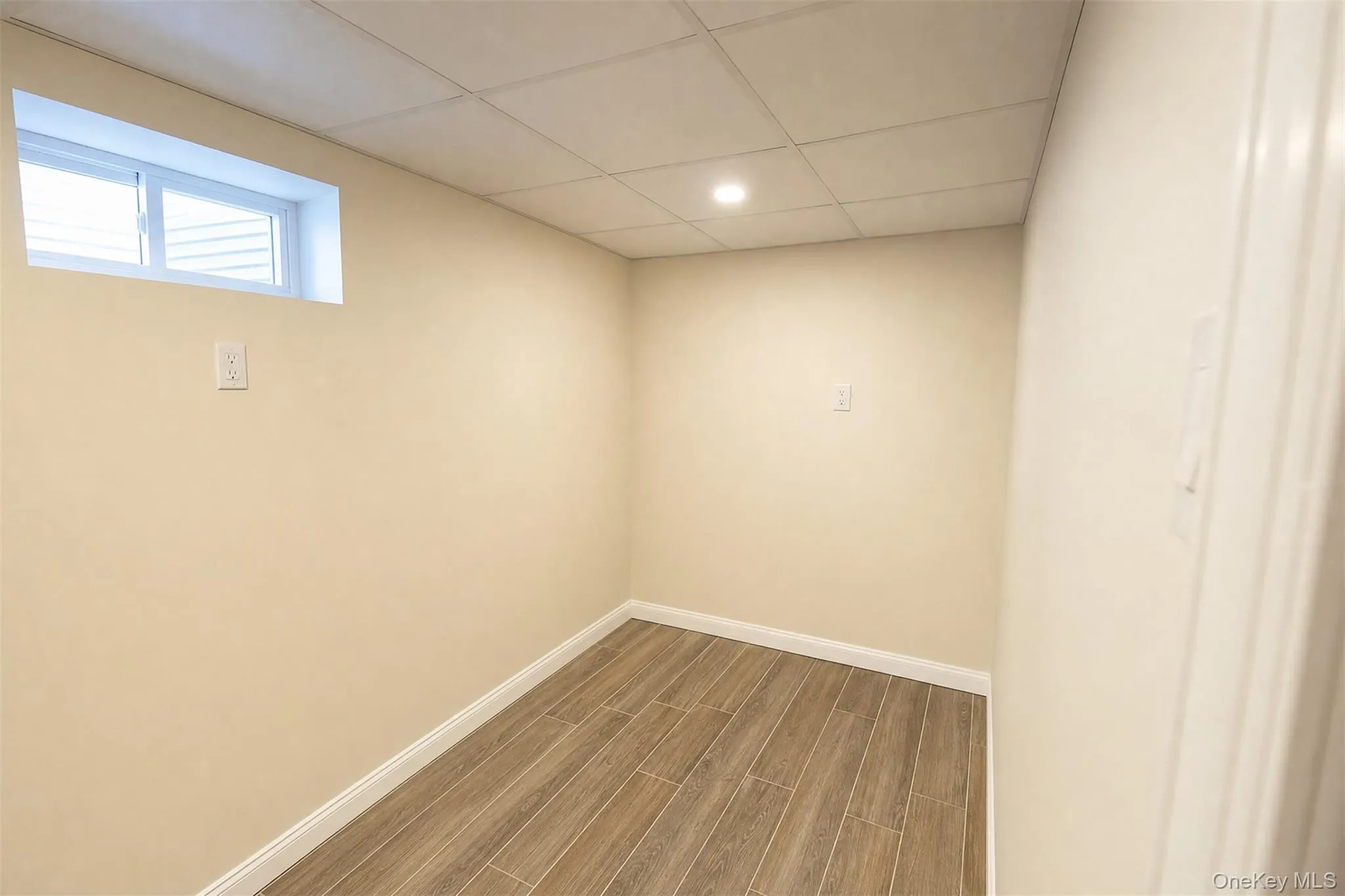 12 14th Road, New York, NY, 3 Bedrooms Bedrooms, 5 Rooms Rooms,2 BathroomsBathrooms,Residential,For Rent,14th,0,1036252 12 14th Road, New York, NY, 3 Bedrooms Bedrooms, 5 Rooms Rooms,2 BathroomsBathrooms,Residential,For Rent,14th,0,1036252