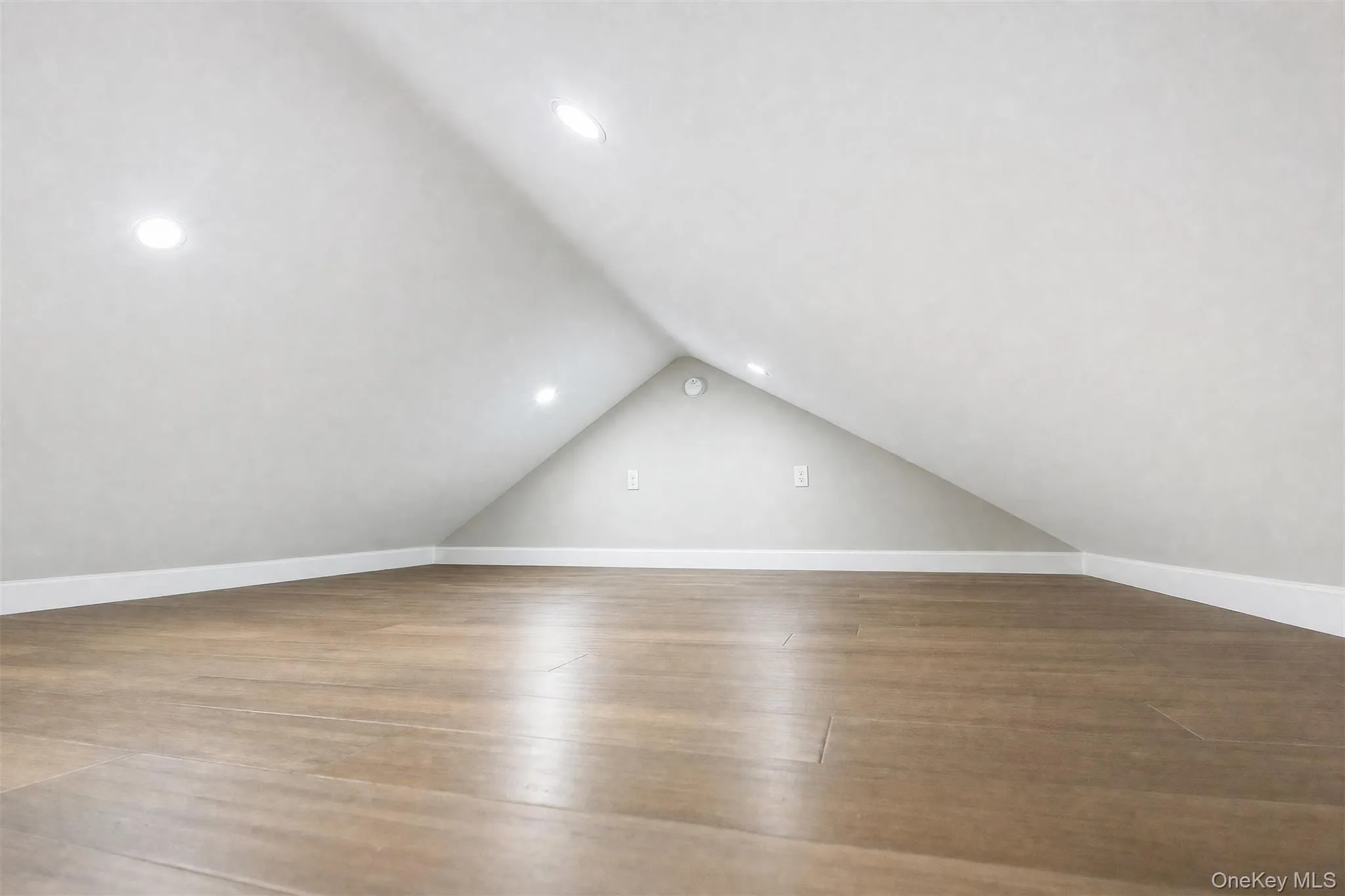 12 14th Road, New York, NY, 3 Bedrooms Bedrooms, 5 Rooms Rooms,2 BathroomsBathrooms,Residential,For Rent,14th,0,1036252 12 14th Road, New York, NY, 3 Bedrooms Bedrooms, 5 Rooms Rooms,2 BathroomsBathrooms,Residential,For Rent,14th,0,1036252