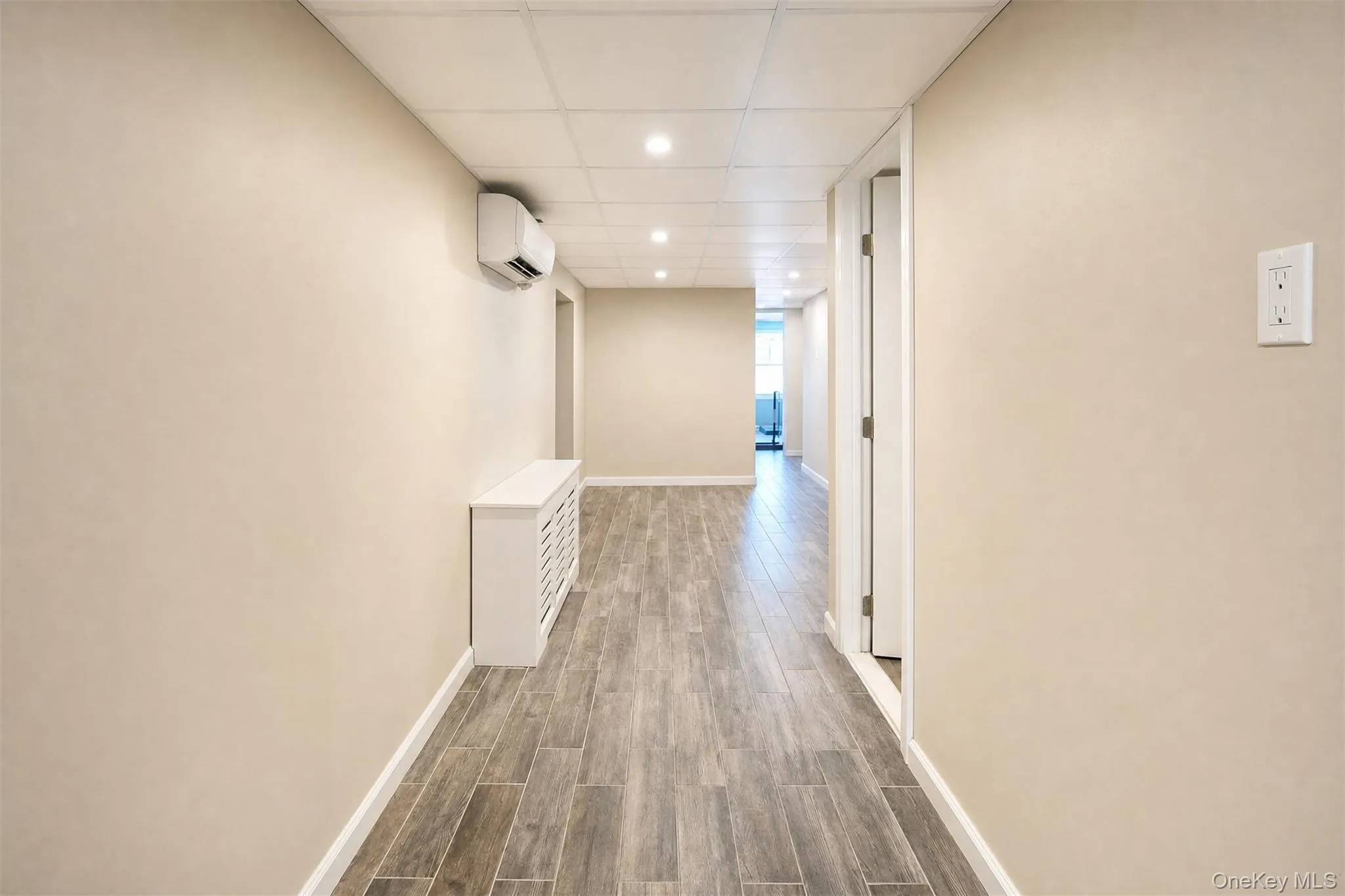 12 14th Road, New York, NY, 3 Bedrooms Bedrooms, 5 Rooms Rooms,2 BathroomsBathrooms,Residential,For Rent,14th,0,1036252 12 14th Road, New York, NY, 3 Bedrooms Bedrooms, 5 Rooms Rooms,2 BathroomsBathrooms,Residential,For Rent,14th,0,1036252