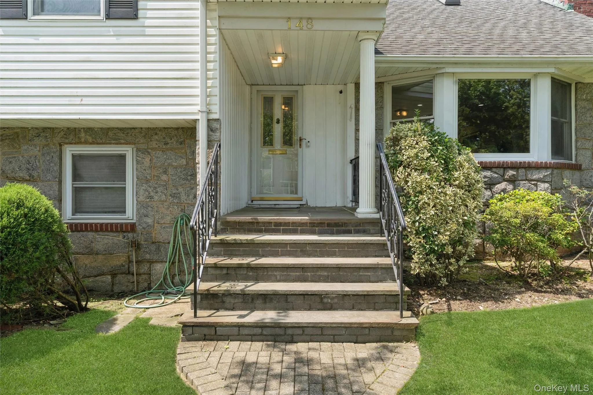 148 Lincoln Street, Hempstead, NY, 4 Bedrooms Bedrooms, 8 Rooms Rooms,3 BathroomsBathrooms,Residential Lease,For Rent,Lincoln,0,1036254 148 Lincoln Street, Hempstead, NY, 4 Bedrooms Bedrooms, 8 Rooms Rooms,3 BathroomsBathrooms,Residential Lease,For Rent,Lincoln,0,1036254