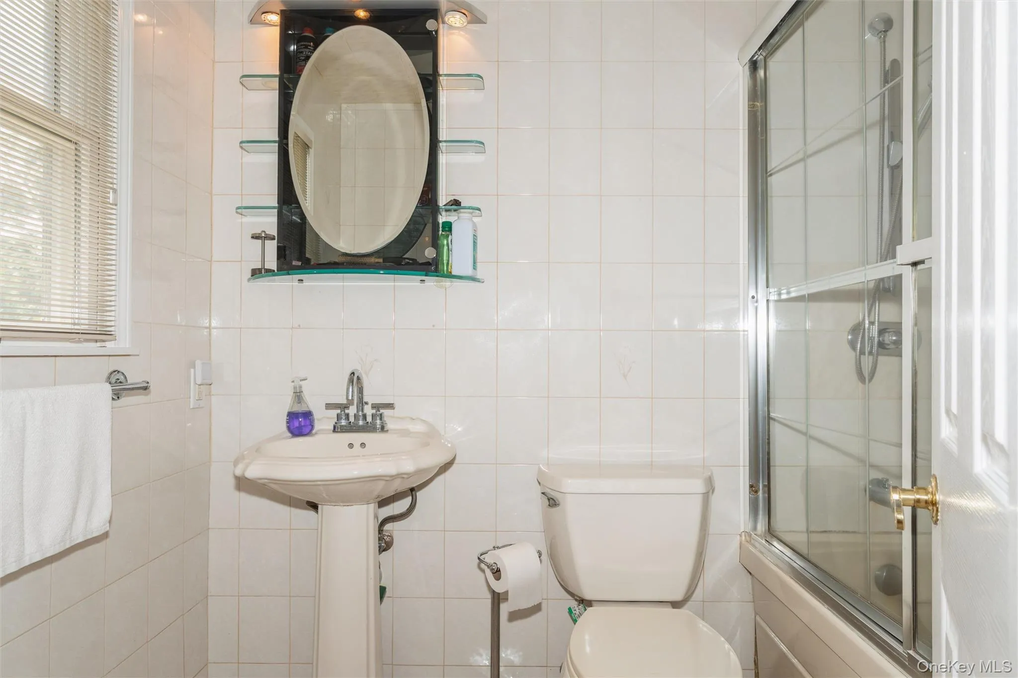 148 Lincoln Street, Hempstead, NY, 4 Bedrooms Bedrooms, 8 Rooms Rooms,3 BathroomsBathrooms,Residential Lease,For Rent,Lincoln,0,1036254 148 Lincoln Street, Hempstead, NY, 4 Bedrooms Bedrooms, 8 Rooms Rooms,3 BathroomsBathrooms,Residential Lease,For Rent,Lincoln,0,1036254