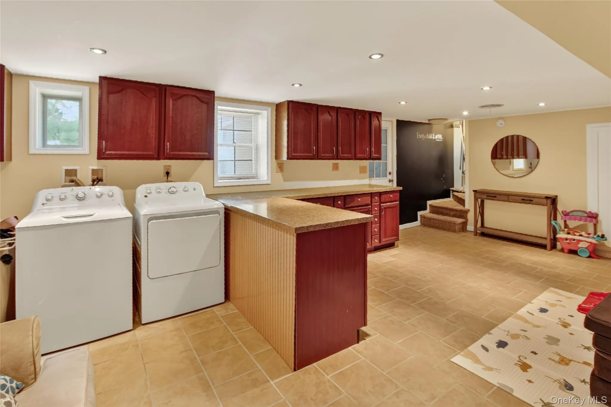 10 Oak Ridge Drive, New Windsor, NY, 3 Bedrooms Bedrooms, 7 Rooms Rooms,2 BathroomsBathrooms,Residential,For Rent,Oak Ridge,0,1036255 10 Oak Ridge Drive, New Windsor, NY, 3 Bedrooms Bedrooms, 7 Rooms Rooms,2 BathroomsBathrooms,Residential,For Rent,Oak Ridge,0,1036255