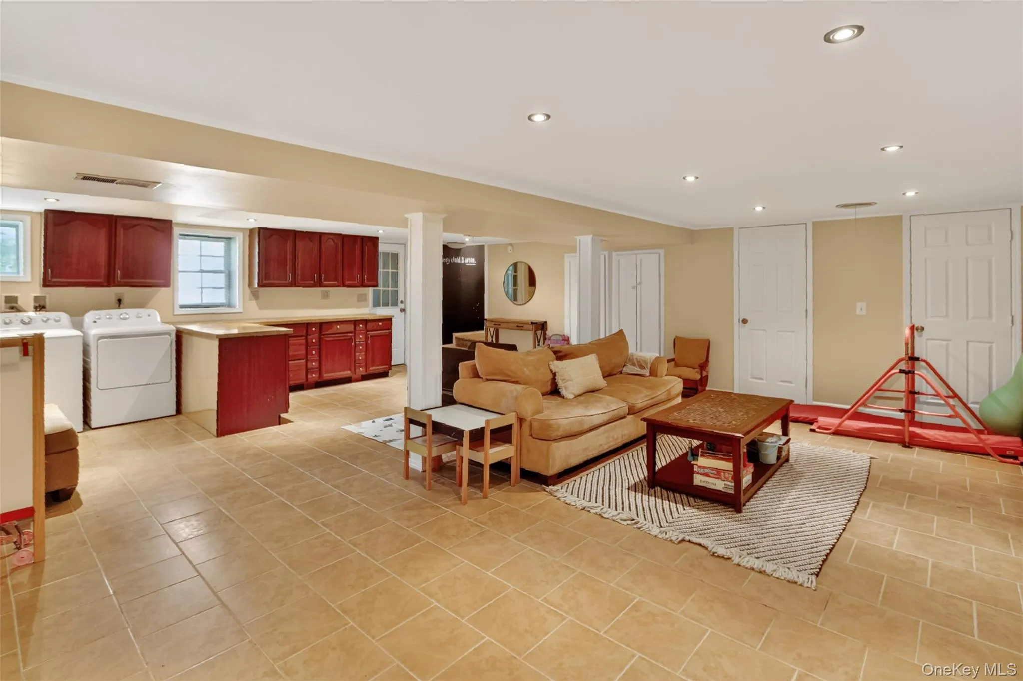 10 Oak Ridge Drive, New Windsor, NY, 3 Bedrooms Bedrooms, 7 Rooms Rooms,2 BathroomsBathrooms,Residential,For Rent,Oak Ridge,0,1036255 10 Oak Ridge Drive, New Windsor, NY, 3 Bedrooms Bedrooms, 7 Rooms Rooms,2 BathroomsBathrooms,Residential,For Rent,Oak Ridge,0,1036255