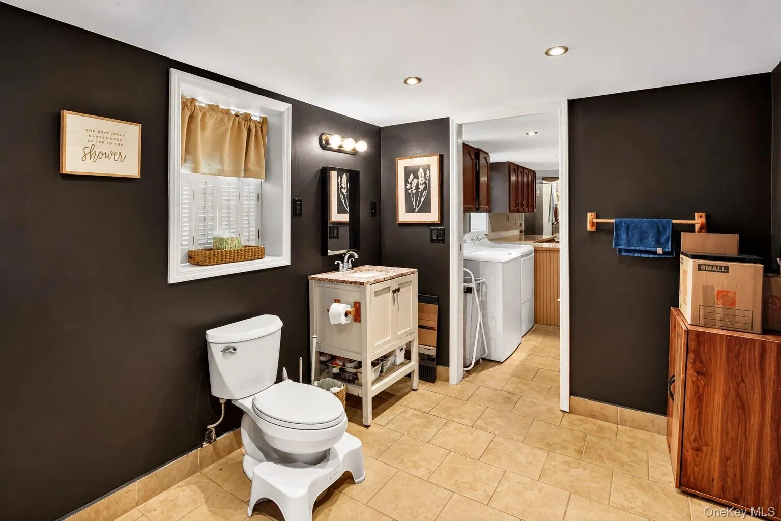 10 Oak Ridge Drive, New Windsor, NY, 3 Bedrooms Bedrooms, 7 Rooms Rooms,2 BathroomsBathrooms,Residential,For Rent,Oak Ridge,0,1036255 10 Oak Ridge Drive, New Windsor, NY, 3 Bedrooms Bedrooms, 7 Rooms Rooms,2 BathroomsBathrooms,Residential,For Rent,Oak Ridge,0,1036255