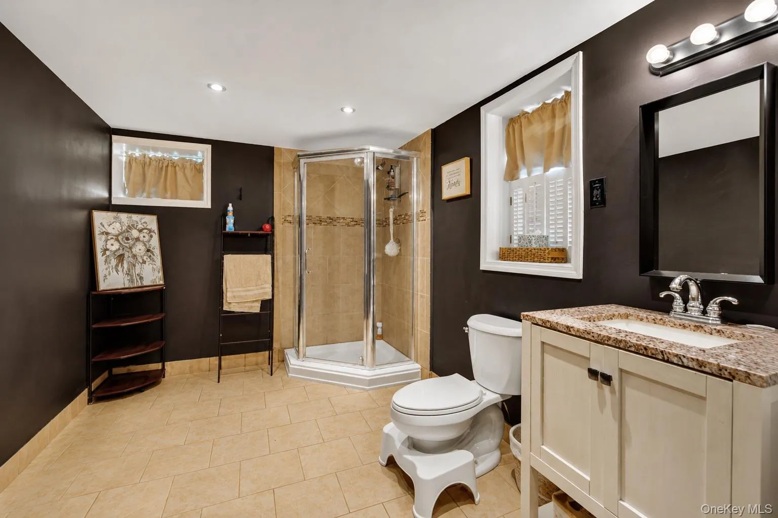 10 Oak Ridge Drive, New Windsor, NY, 3 Bedrooms Bedrooms, 7 Rooms Rooms,2 BathroomsBathrooms,Residential,For Rent,Oak Ridge,0,1036255 10 Oak Ridge Drive, New Windsor, NY, 3 Bedrooms Bedrooms, 7 Rooms Rooms,2 BathroomsBathrooms,Residential,For Rent,Oak Ridge,0,1036255
