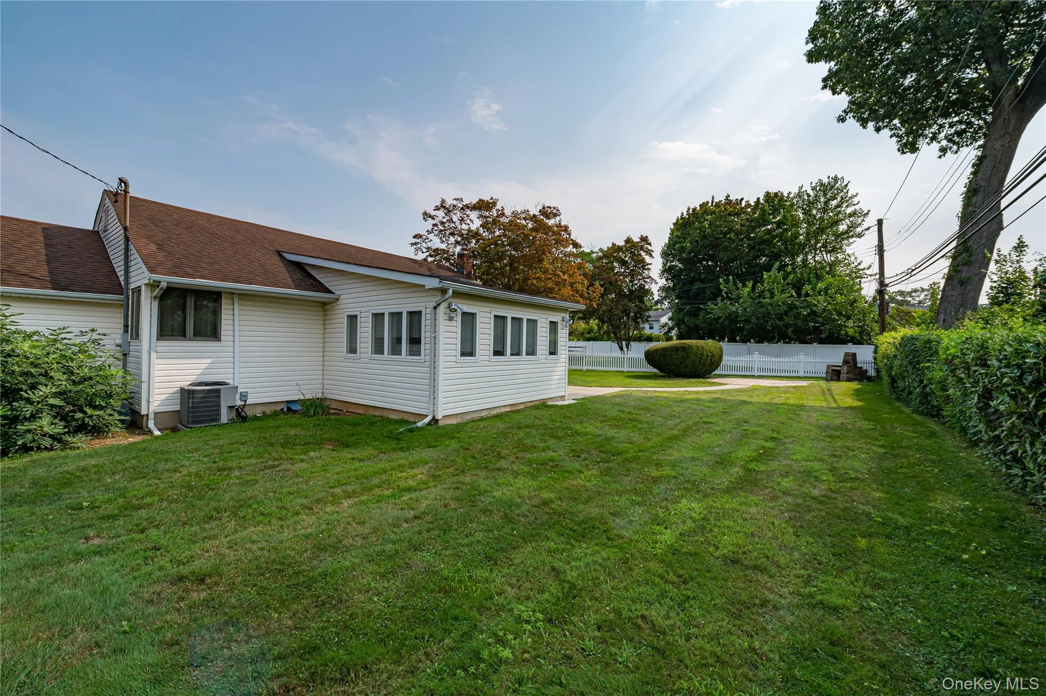 3986 Maplewood Drive, Hempstead, NY, 3 Bedrooms Bedrooms, 6 Rooms Rooms,1 BathroomBathrooms,Residential,For Rent,Maplewood,0,1036258 3986 Maplewood Drive, Hempstead, NY, 3 Bedrooms Bedrooms, 6 Rooms Rooms,1 BathroomBathrooms,Residential,For Rent,Maplewood,0,1036258