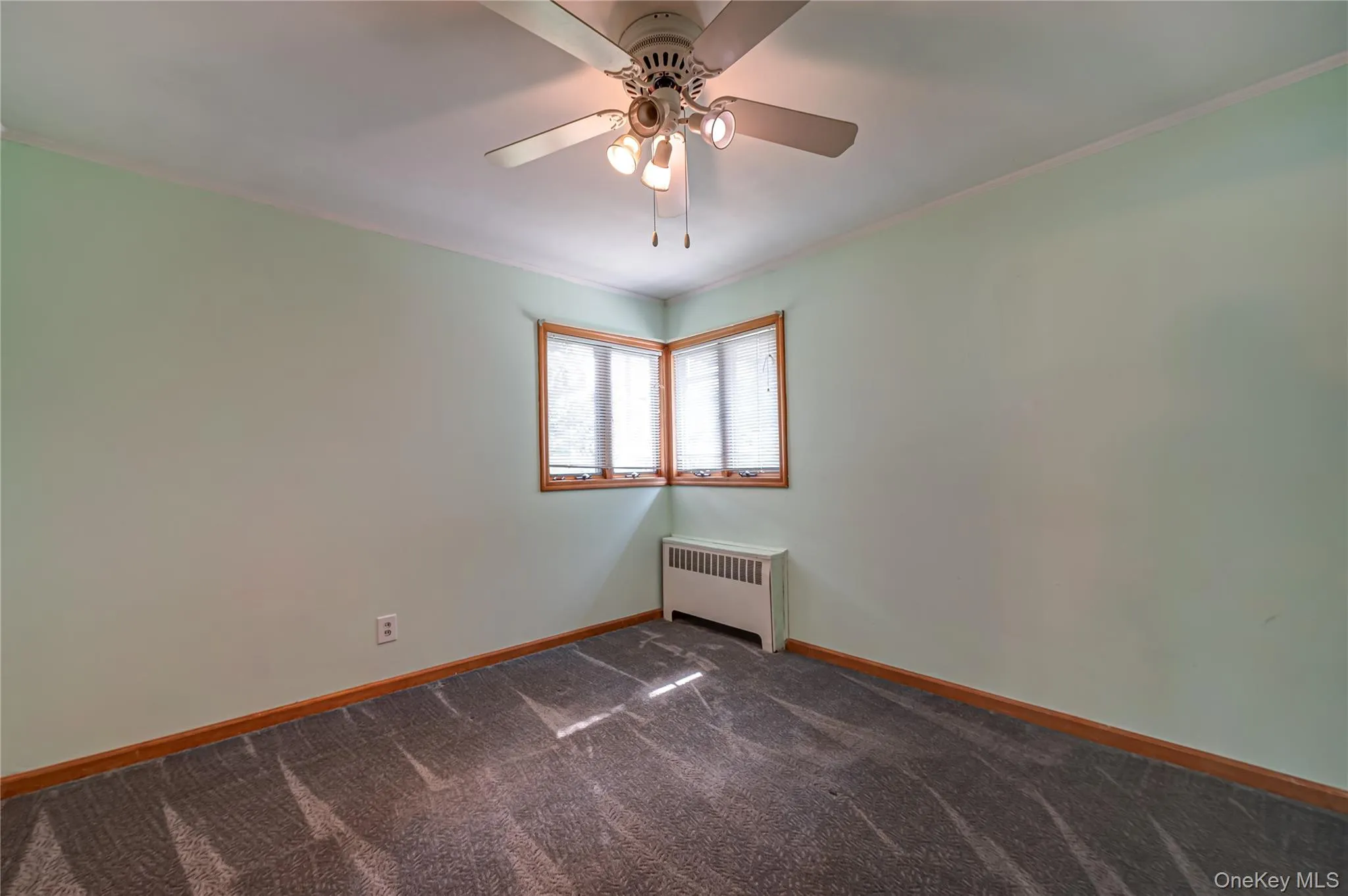 3986 Maplewood Drive, Hempstead, NY, 3 Bedrooms Bedrooms, 6 Rooms Rooms,1 BathroomBathrooms,Residential,For Rent,Maplewood,0,1036258 3986 Maplewood Drive, Hempstead, NY, 3 Bedrooms Bedrooms, 6 Rooms Rooms,1 BathroomBathrooms,Residential,For Rent,Maplewood,0,1036258