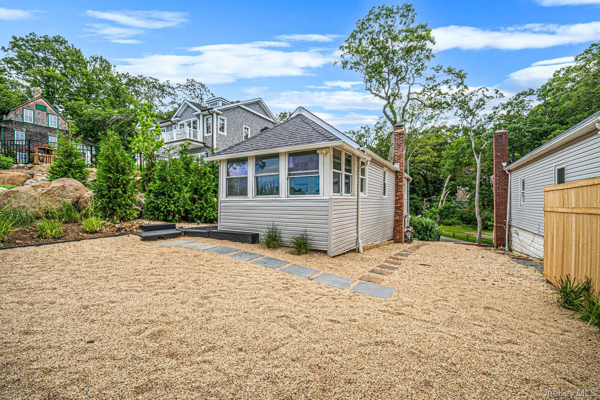 27 Walnut Avenue, Brookhaven, NY, 1 Bedroom Bedrooms, 3 Rooms Rooms,1 BathroomBathrooms,Residential Lease,For Rent,Walnut,0,1036259 27 Walnut Avenue, Brookhaven, NY, 1 Bedroom Bedrooms, 3 Rooms Rooms,1 BathroomBathrooms,Residential Lease,For Rent,Walnut,0,1036259