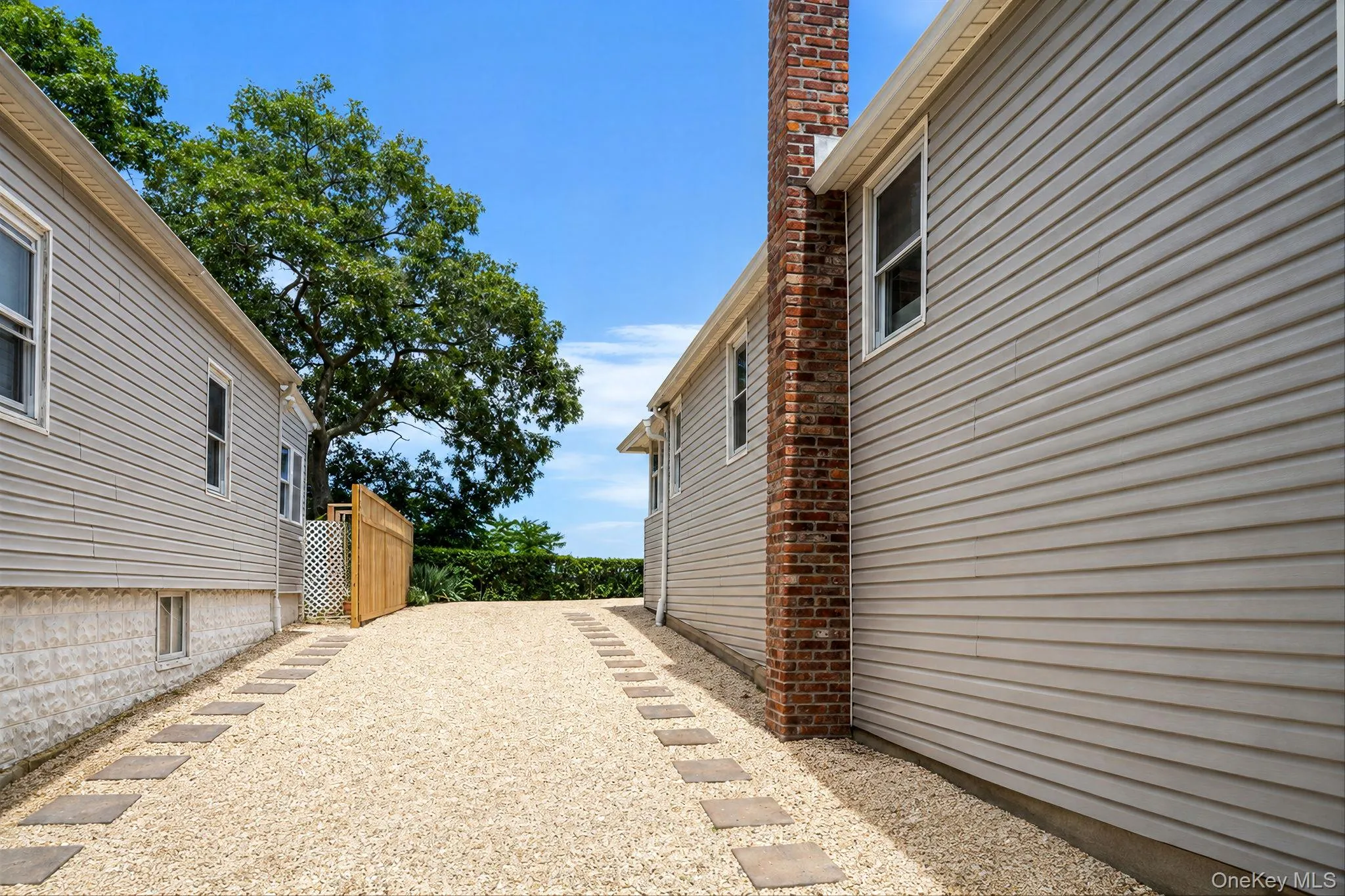 27 Walnut Avenue, Brookhaven, NY, 1 Bedroom Bedrooms, 3 Rooms Rooms,1 BathroomBathrooms,Residential Lease,For Rent,Walnut,0,1036259 27 Walnut Avenue, Brookhaven, NY, 1 Bedroom Bedrooms, 3 Rooms Rooms,1 BathroomBathrooms,Residential Lease,For Rent,Walnut,0,1036259