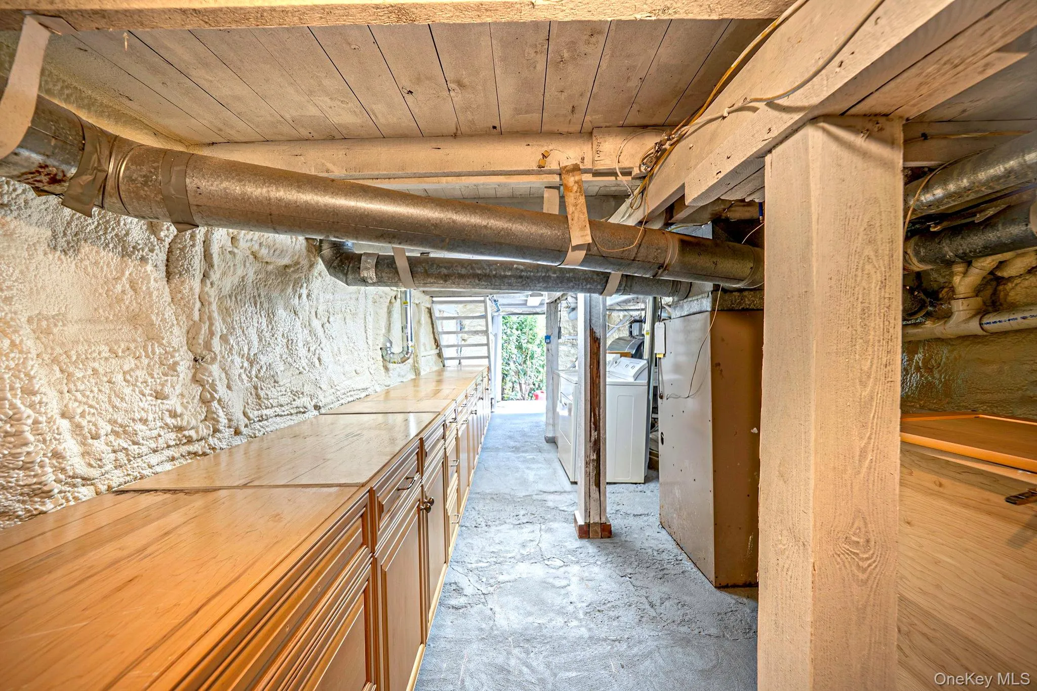 27 Walnut Avenue, Brookhaven, NY, 1 Bedroom Bedrooms, 3 Rooms Rooms,1 BathroomBathrooms,Residential Lease,For Rent,Walnut,0,1036259 27 Walnut Avenue, Brookhaven, NY, 1 Bedroom Bedrooms, 3 Rooms Rooms,1 BathroomBathrooms,Residential Lease,For Rent,Walnut,0,1036259