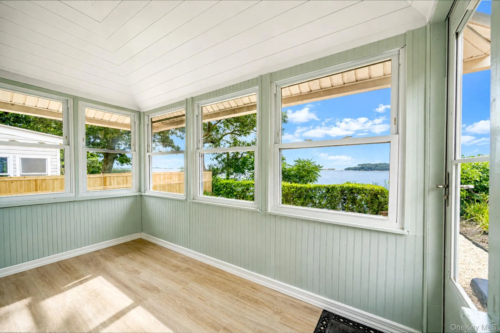27 Walnut Avenue, Brookhaven, NY, 1 Bedroom Bedrooms, 3 Rooms Rooms,1 BathroomBathrooms,Residential Lease,For Rent,Walnut,0,1036259 27 Walnut Avenue, Brookhaven, NY, 1 Bedroom Bedrooms, 3 Rooms Rooms,1 BathroomBathrooms,Residential Lease,For Rent,Walnut,0,1036259