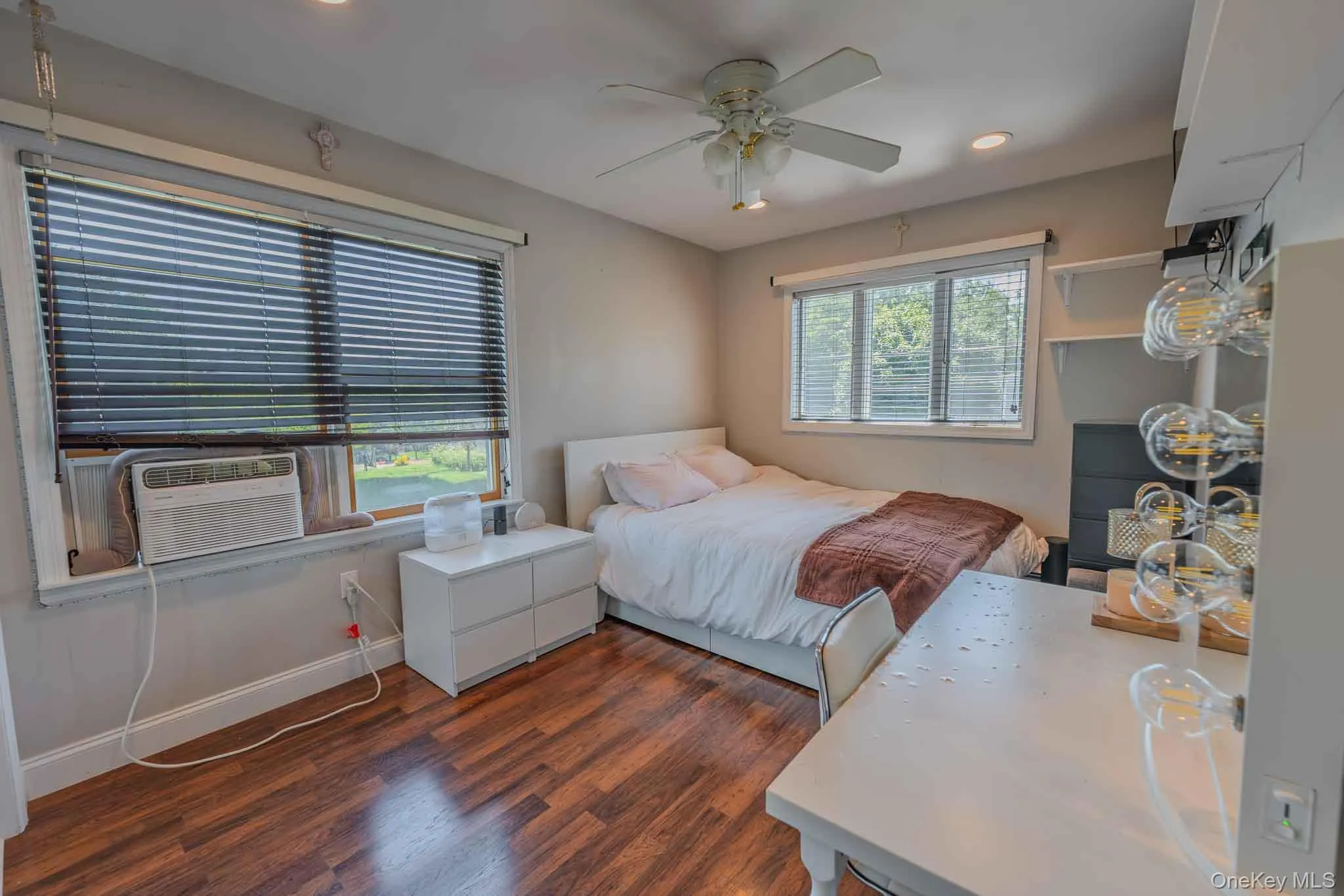 484 Washington Avenue, Babylon, NY, 4 Bedrooms Bedrooms, 12 Rooms Rooms,2 BathroomsBathrooms,Residential,For Rent,Washington,0,1036260 484 Washington Avenue, Babylon, NY, 4 Bedrooms Bedrooms, 12 Rooms Rooms,2 BathroomsBathrooms,Residential,For Rent,Washington,0,1036260