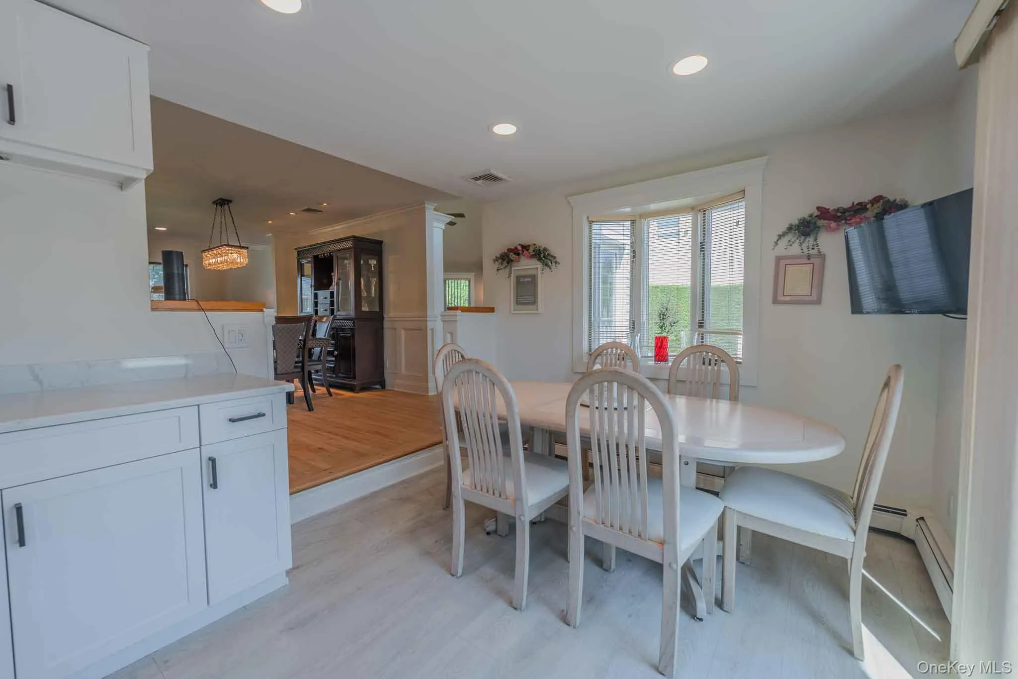 484 Washington Avenue, Babylon, NY, 4 Bedrooms Bedrooms, 12 Rooms Rooms,2 BathroomsBathrooms,Residential,For Rent,Washington,0,1036260 484 Washington Avenue, Babylon, NY, 4 Bedrooms Bedrooms, 12 Rooms Rooms,2 BathroomsBathrooms,Residential,For Rent,Washington,0,1036260