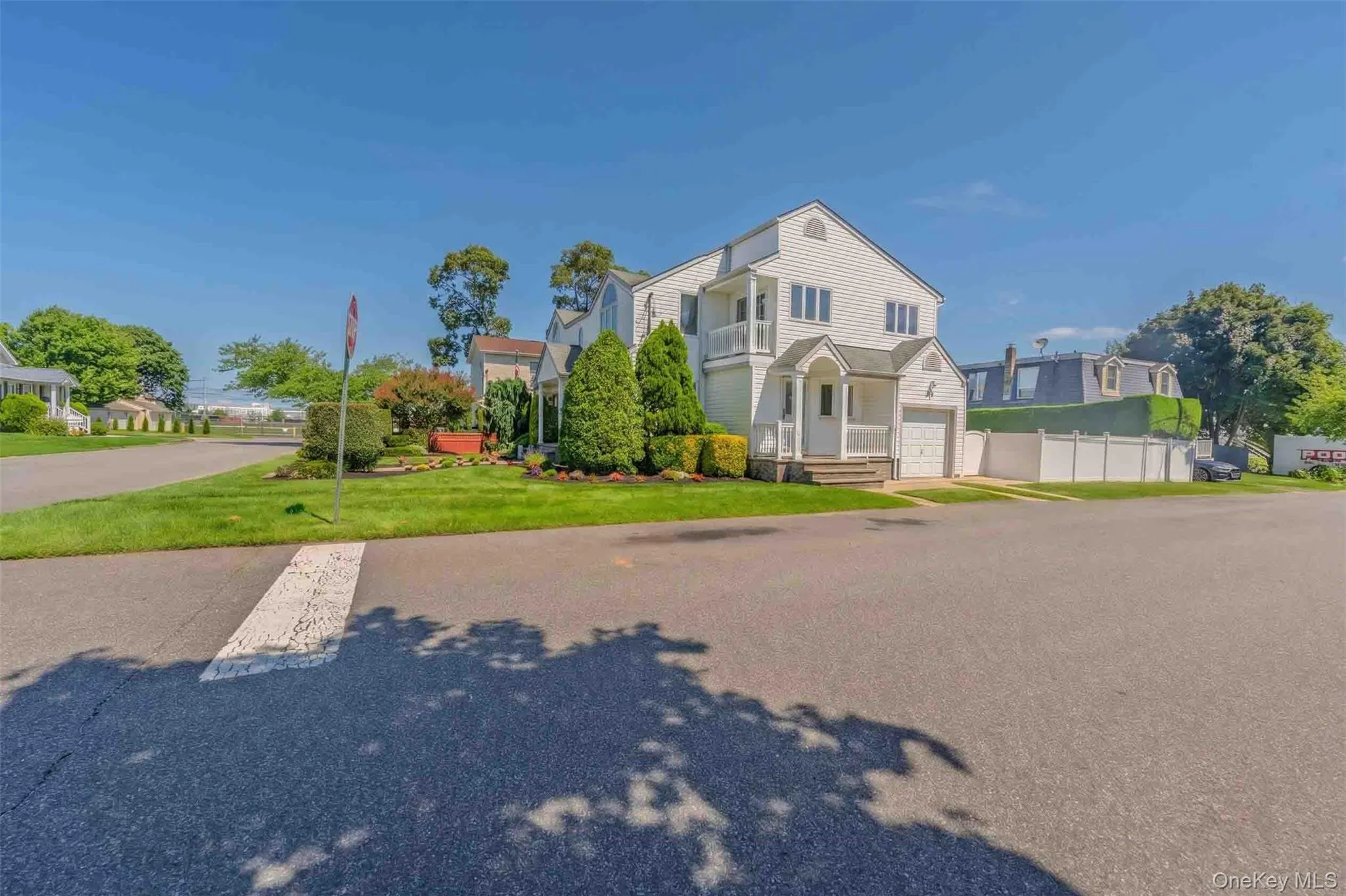 484 Washington Avenue, Babylon, NY, 4 Bedrooms Bedrooms, 12 Rooms Rooms,2 BathroomsBathrooms,Residential,For Rent,Washington,0,1036260 484 Washington Avenue, Babylon, NY, 4 Bedrooms Bedrooms, 12 Rooms Rooms,2 BathroomsBathrooms,Residential,For Rent,Washington,0,1036260