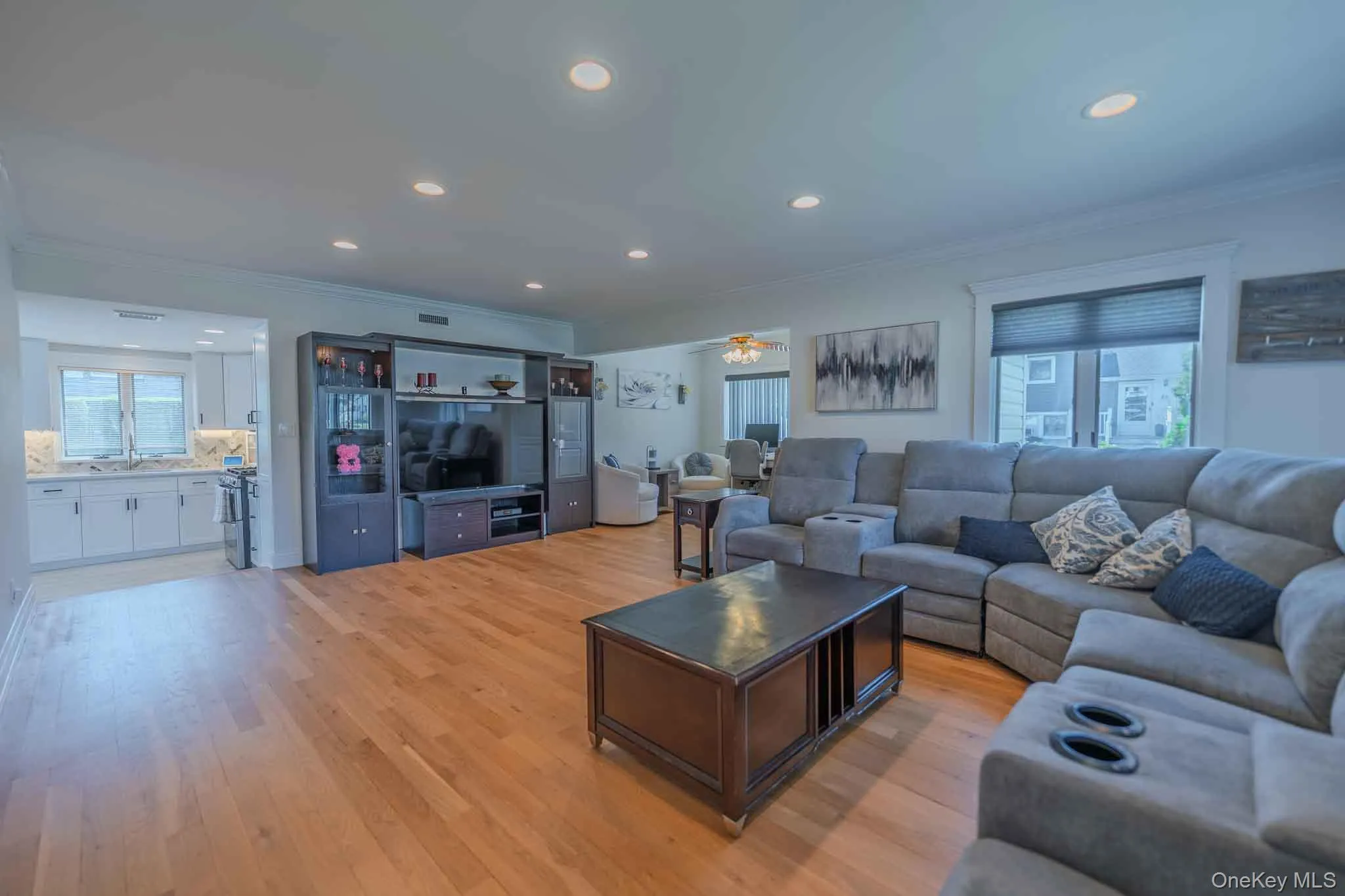 484 Washington Avenue, Babylon, NY, 4 Bedrooms Bedrooms, 12 Rooms Rooms,2 BathroomsBathrooms,Residential,For Rent,Washington,0,1036260 484 Washington Avenue, Babylon, NY, 4 Bedrooms Bedrooms, 12 Rooms Rooms,2 BathroomsBathrooms,Residential,For Rent,Washington,0,1036260