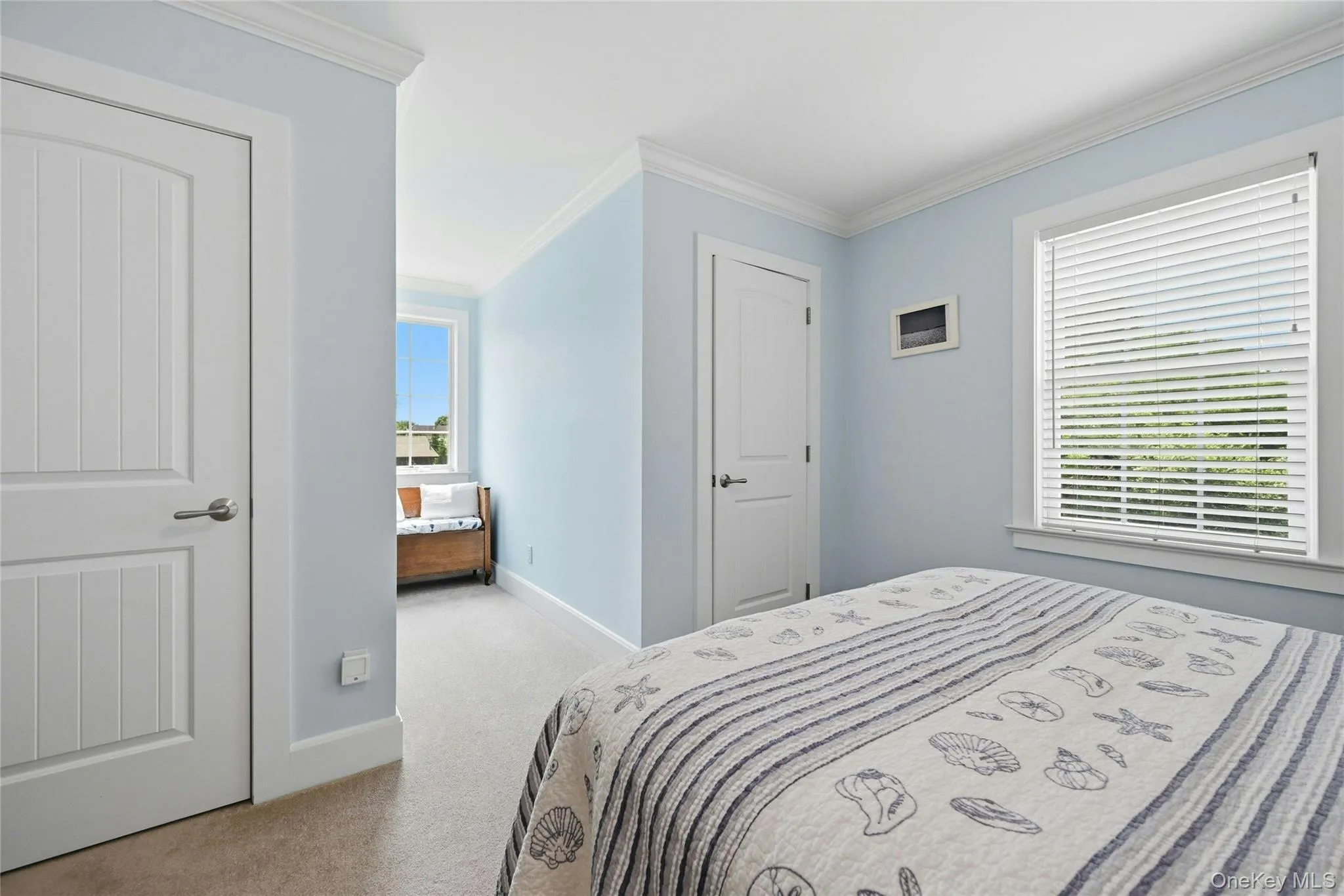 Guest bedroom Guest bedroom