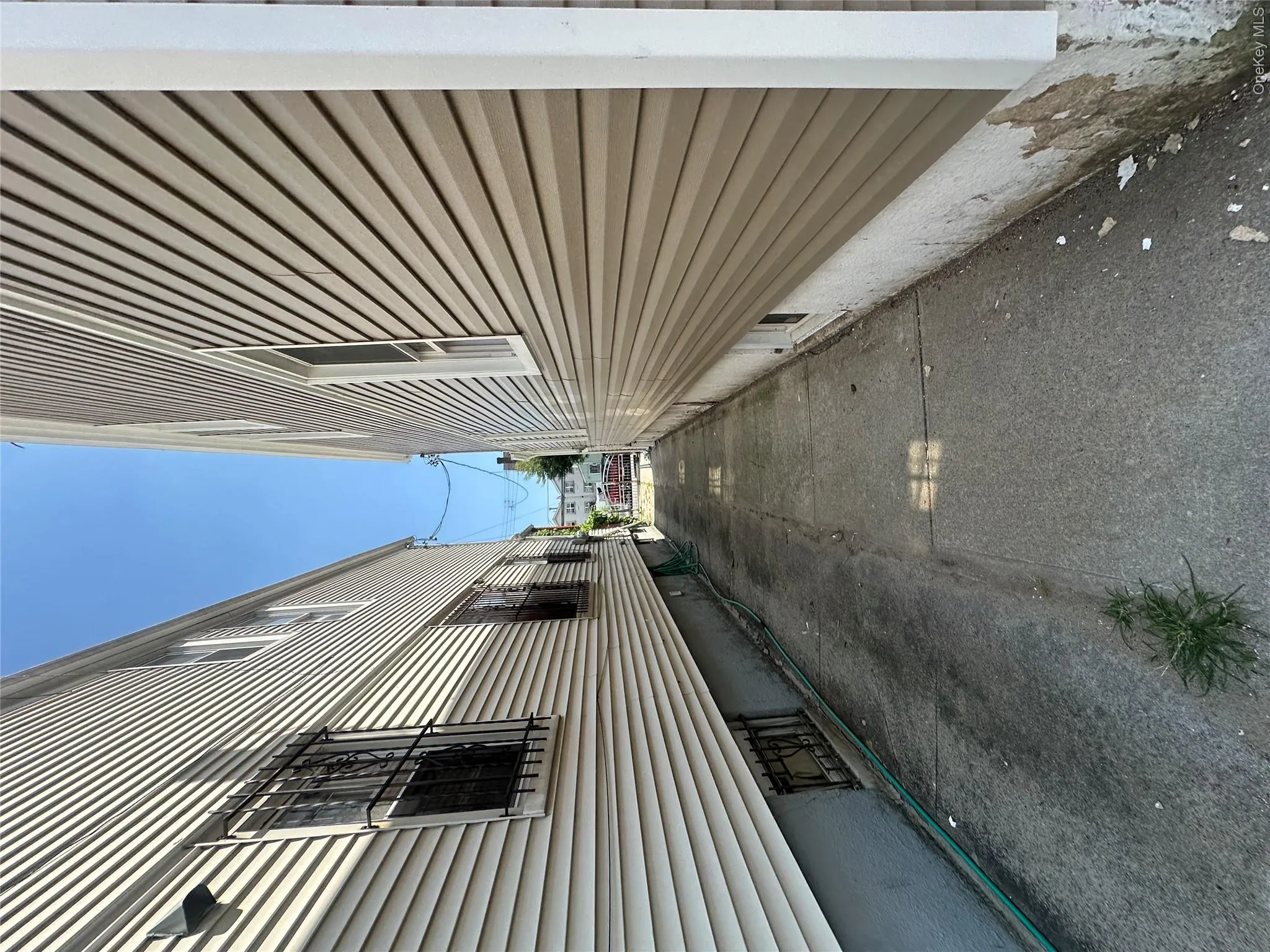 17205 89th Avenue, New York, NY, 4 Bedrooms Bedrooms, 10 Rooms Rooms,2 BathroomsBathrooms,Residential,For Rent,89th,0,1036269 17205 89th Avenue, New York, NY, 4 Bedrooms Bedrooms, 10 Rooms Rooms,2 BathroomsBathrooms,Residential,For Rent,89th,0,1036269