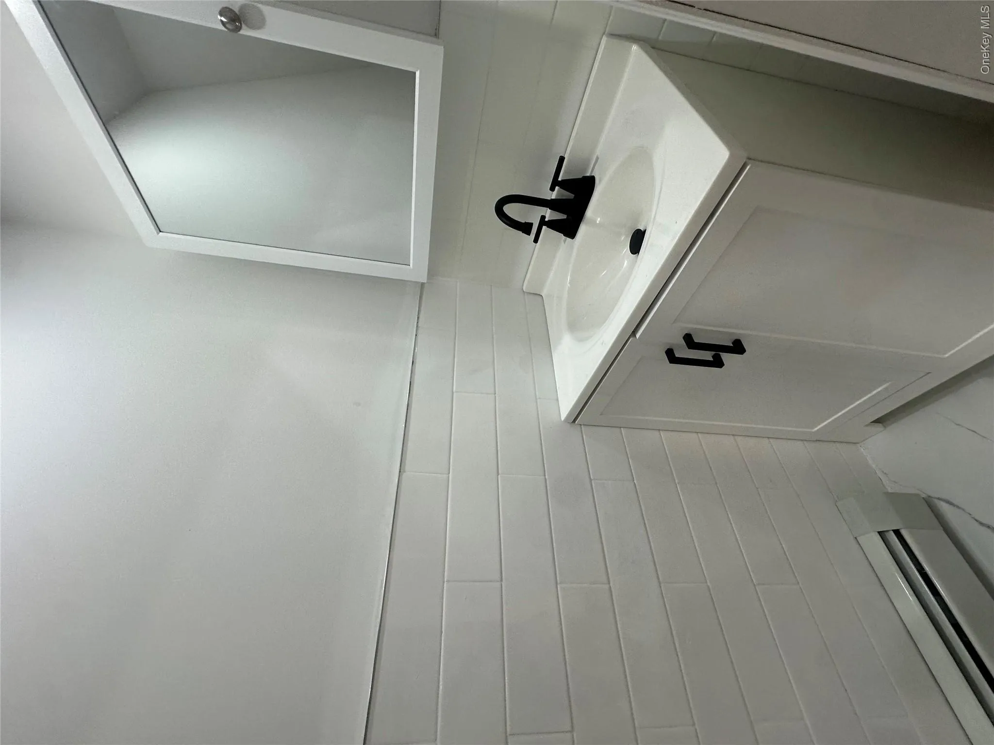 17205 89th Avenue, New York, NY, 4 Bedrooms Bedrooms, 10 Rooms Rooms,2 BathroomsBathrooms,Residential,For Rent,89th,0,1036269 17205 89th Avenue, New York, NY, 4 Bedrooms Bedrooms, 10 Rooms Rooms,2 BathroomsBathrooms,Residential,For Rent,89th,0,1036269