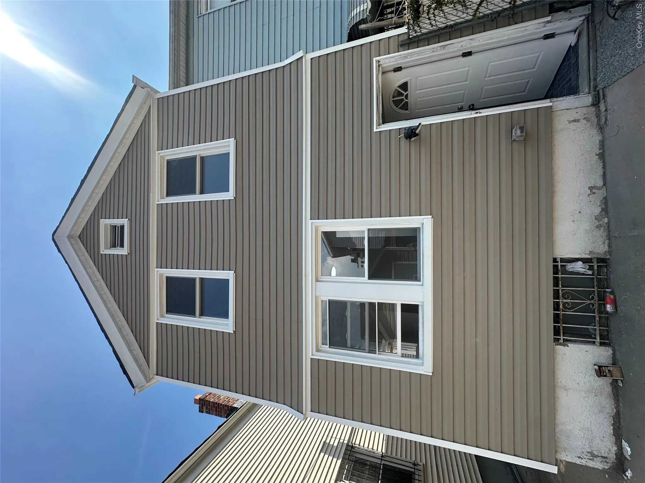 17205 89th Avenue, New York, NY, 4 Bedrooms Bedrooms, 10 Rooms Rooms,2 BathroomsBathrooms,Residential,For Rent,89th,0,1036269 17205 89th Avenue, New York, NY, 4 Bedrooms Bedrooms, 10 Rooms Rooms,2 BathroomsBathrooms,Residential,For Rent,89th,0,1036269