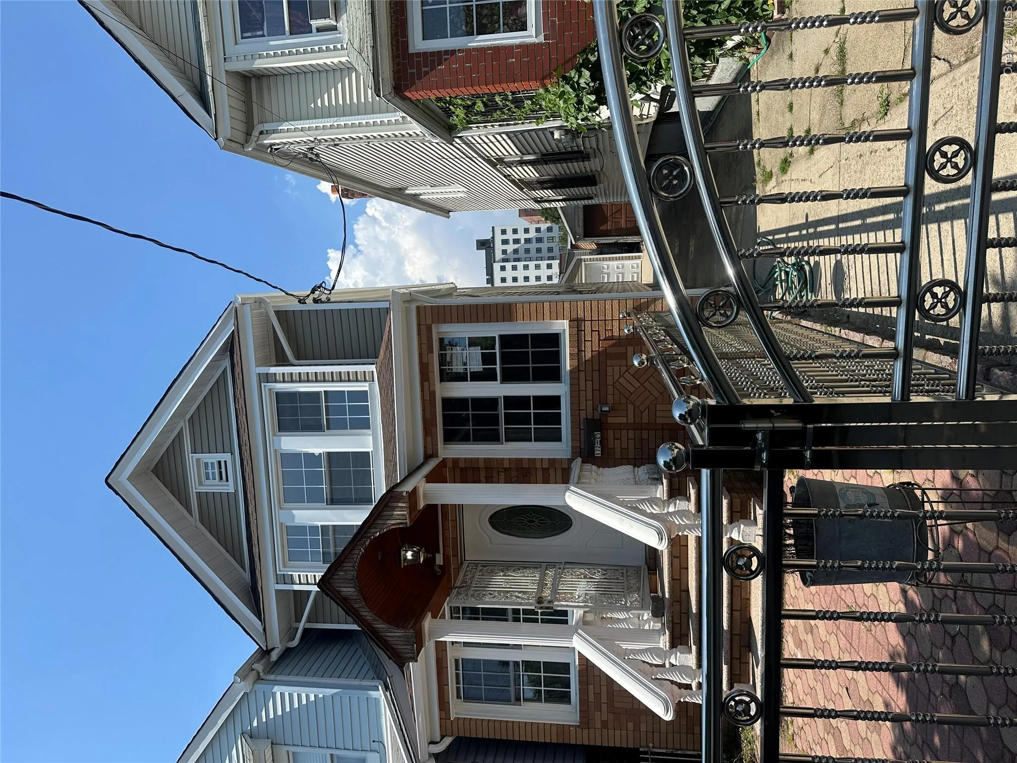 17205 89th Avenue, New York, NY, 4 Bedrooms Bedrooms, 10 Rooms Rooms,2 BathroomsBathrooms,Residential,For Rent,89th,0,1036269 17205 89th Avenue, New York, NY, 4 Bedrooms Bedrooms, 10 Rooms Rooms,2 BathroomsBathrooms,Residential,For Rent,89th,0,1036269