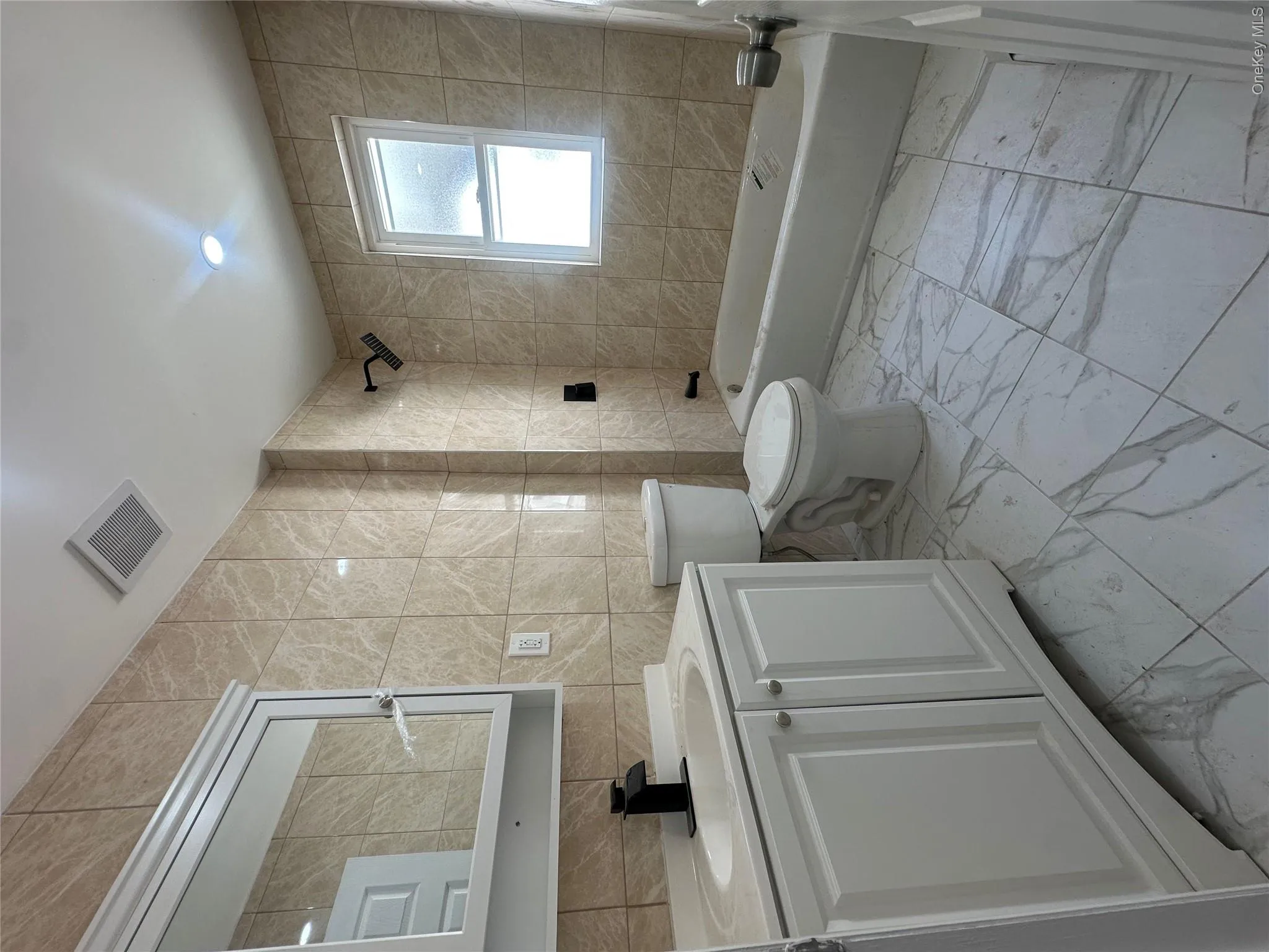 17205 89th Avenue, New York, NY, 4 Bedrooms Bedrooms, 10 Rooms Rooms,2 BathroomsBathrooms,Residential,For Rent,89th,0,1036269 17205 89th Avenue, New York, NY, 4 Bedrooms Bedrooms, 10 Rooms Rooms,2 BathroomsBathrooms,Residential,For Rent,89th,0,1036269