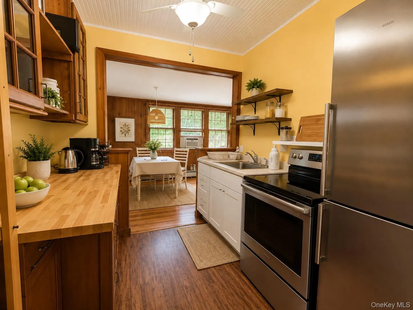 18 Hall Avenue, Lewisboro, NY, 1 Bedroom Bedrooms, 3 Rooms Rooms,1 BathroomBathrooms,Residential Lease,For Rent,Hall,0,1036272 18 Hall Avenue, Lewisboro, NY, 1 Bedroom Bedrooms, 3 Rooms Rooms,1 BathroomBathrooms,Residential Lease,For Rent,Hall,0,1036272