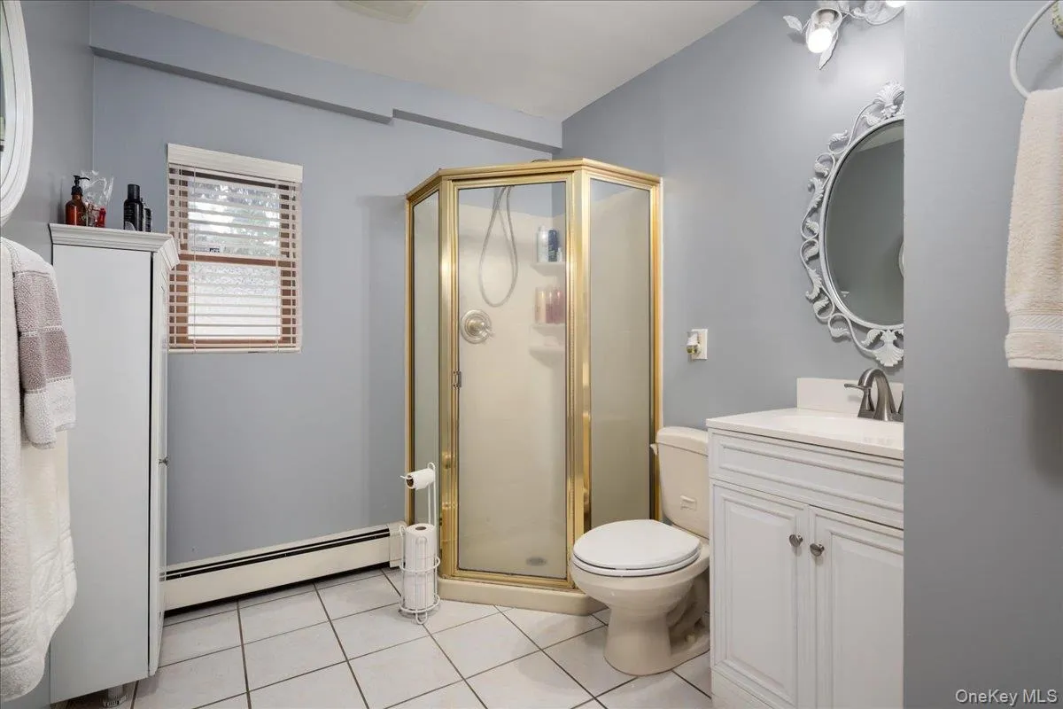 242 Seidman Place, Hempstead, NY, 4 Bedrooms Bedrooms, 9 Rooms Rooms,2 BathroomsBathrooms,Residential,For Rent,Seidman,0,1036274 242 Seidman Place, Hempstead, NY, 4 Bedrooms Bedrooms, 9 Rooms Rooms,2 BathroomsBathrooms,Residential,For Rent,Seidman,0,1036274