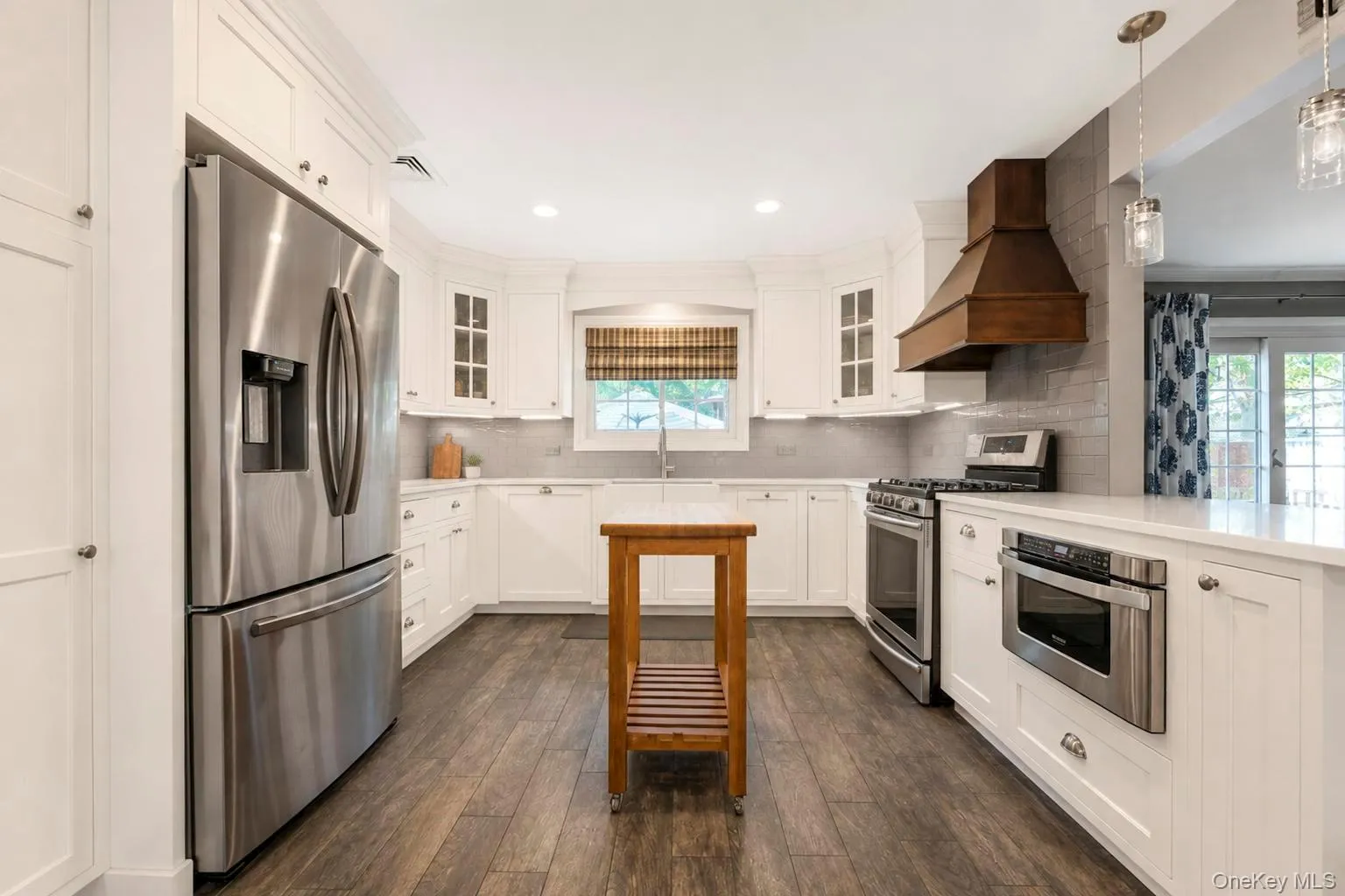 5 Reinhardt Court, Brookhaven, NY, 4 Bedrooms Bedrooms, 10 Rooms Rooms,3 BathroomsBathrooms,Residential,For Rent,Reinhardt,0,1036280 5 Reinhardt Court, Brookhaven, NY, 4 Bedrooms Bedrooms, 10 Rooms Rooms,3 BathroomsBathrooms,Residential,For Rent,Reinhardt,0,1036280