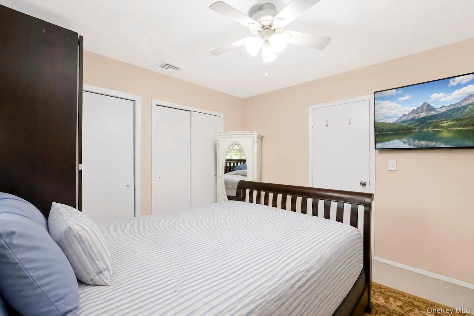 5 Reinhardt Court, Brookhaven, NY, 4 Bedrooms Bedrooms, 10 Rooms Rooms,3 BathroomsBathrooms,Residential,For Rent,Reinhardt,0,1036280 5 Reinhardt Court, Brookhaven, NY, 4 Bedrooms Bedrooms, 10 Rooms Rooms,3 BathroomsBathrooms,Residential,For Rent,Reinhardt,0,1036280
