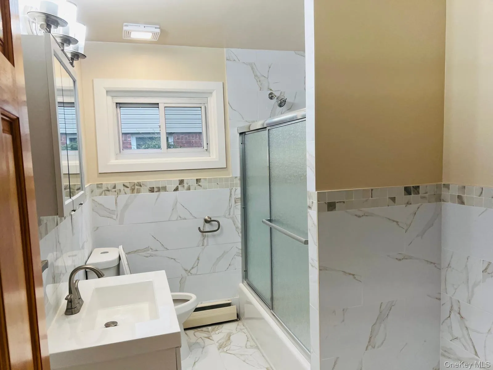 83 Gibson Boulevard, Hempstead, NY, 3 Bedrooms Bedrooms, 6 Rooms Rooms,1 BathroomBathrooms,Residential Lease,For Rent,Gibson,0,1036282 83 Gibson Boulevard, Hempstead, NY, 3 Bedrooms Bedrooms, 6 Rooms Rooms,1 BathroomBathrooms,Residential Lease,For Rent,Gibson,0,1036282
