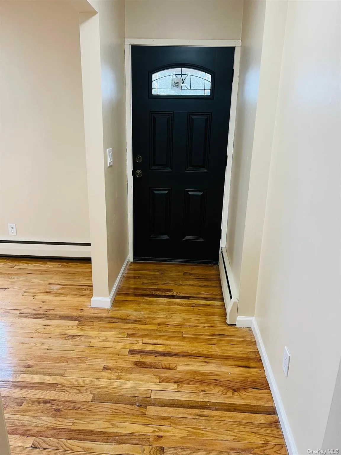 83 Gibson Boulevard, Hempstead, NY, 3 Bedrooms Bedrooms, 6 Rooms Rooms,1 BathroomBathrooms,Residential Lease,For Rent,Gibson,0,1036282 83 Gibson Boulevard, Hempstead, NY, 3 Bedrooms Bedrooms, 6 Rooms Rooms,1 BathroomBathrooms,Residential Lease,For Rent,Gibson,0,1036282