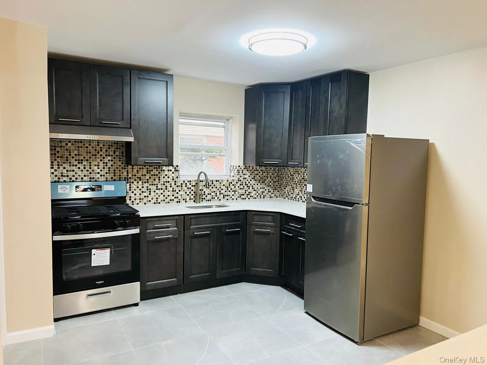 83 Gibson Boulevard, Hempstead, NY, 3 Bedrooms Bedrooms, 6 Rooms Rooms,1 BathroomBathrooms,Residential Lease,For Rent,Gibson,0,1036282 83 Gibson Boulevard, Hempstead, NY, 3 Bedrooms Bedrooms, 6 Rooms Rooms,1 BathroomBathrooms,Residential Lease,For Rent,Gibson,0,1036282