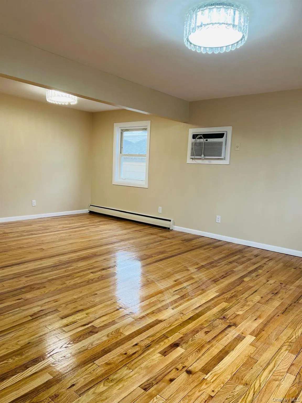 83 Gibson Boulevard, Hempstead, NY, 3 Bedrooms Bedrooms, 6 Rooms Rooms,1 BathroomBathrooms,Residential Lease,For Rent,Gibson,0,1036282 83 Gibson Boulevard, Hempstead, NY, 3 Bedrooms Bedrooms, 6 Rooms Rooms,1 BathroomBathrooms,Residential Lease,For Rent,Gibson,0,1036282