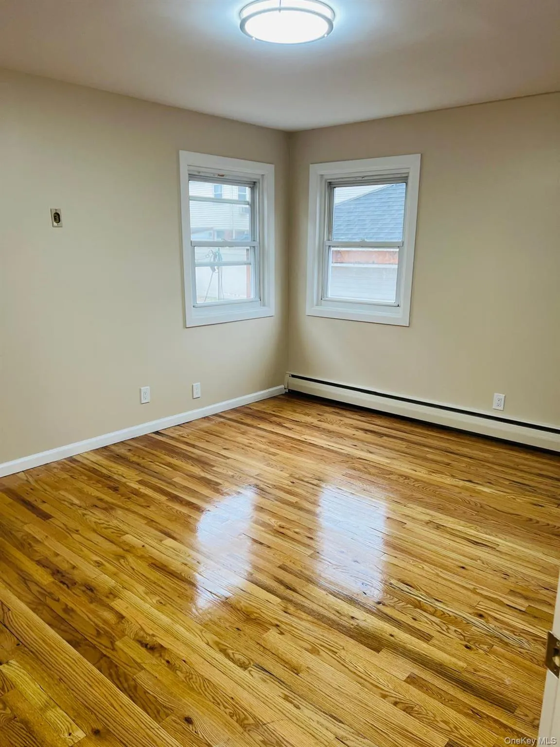 83 Gibson Boulevard, Hempstead, NY, 3 Bedrooms Bedrooms, 6 Rooms Rooms,1 BathroomBathrooms,Residential Lease,For Rent,Gibson,0,1036282 83 Gibson Boulevard, Hempstead, NY, 3 Bedrooms Bedrooms, 6 Rooms Rooms,1 BathroomBathrooms,Residential Lease,For Rent,Gibson,0,1036282