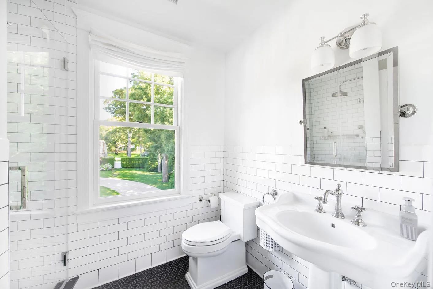 1140 Park Avenue, Southold, NY, 5 Bedrooms Bedrooms, 20 Rooms Rooms,4 BathroomsBathrooms,Residential,For Rent,Park,0,1036287 1140 Park Avenue, Southold, NY, 5 Bedrooms Bedrooms, 20 Rooms Rooms,4 BathroomsBathrooms,Residential,For Rent,Park,0,1036287