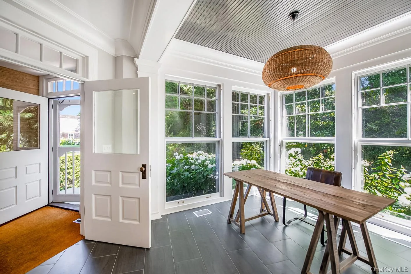 1140 Park Avenue, Southold, NY, 5 Bedrooms Bedrooms, 20 Rooms Rooms,4 BathroomsBathrooms,Residential,For Rent,Park,0,1036287 1140 Park Avenue, Southold, NY, 5 Bedrooms Bedrooms, 20 Rooms Rooms,4 BathroomsBathrooms,Residential,For Rent,Park,0,1036287