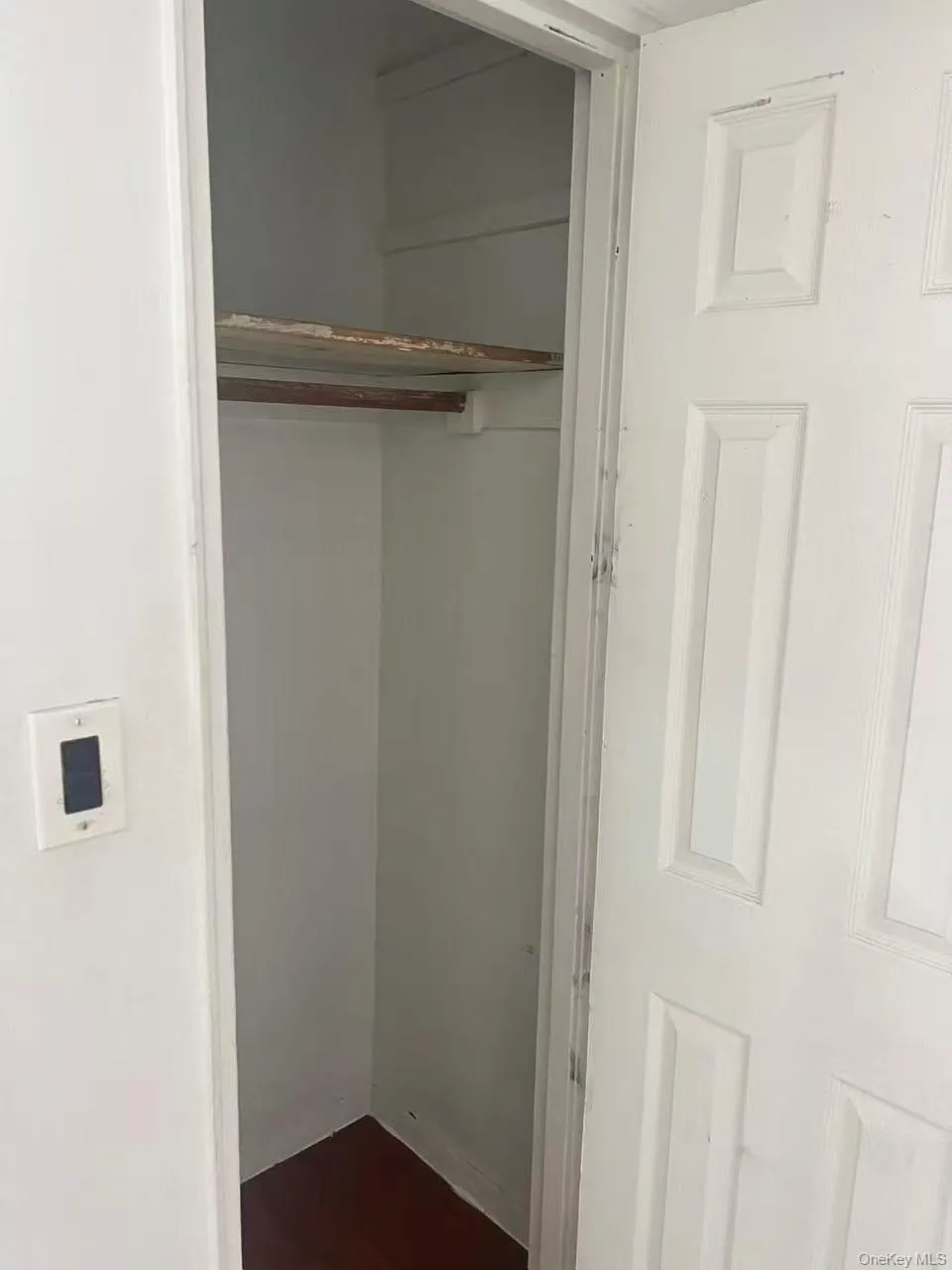 88-30 182nd Street, New York, NY, 2 Rooms Rooms,1 BathroomBathrooms,Residential,For Rent,182nd,0,1036288 88-30 182nd Street, New York, NY, 2 Rooms Rooms,1 BathroomBathrooms,Residential,For Rent,182nd,0,1036288