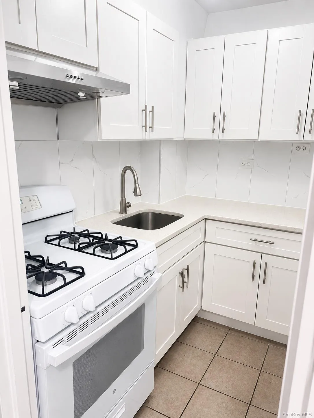 88-30 182nd Street, New York, NY, 2 Rooms Rooms,1 BathroomBathrooms,Residential,For Rent,182nd,0,1036288 88-30 182nd Street, New York, NY, 2 Rooms Rooms,1 BathroomBathrooms,Residential,For Rent,182nd,0,1036288